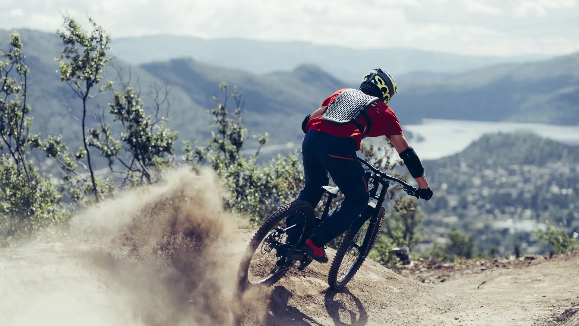 Downhill-biking