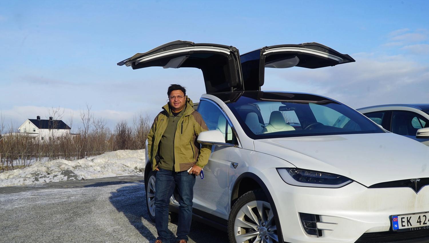 White Tesla Model X