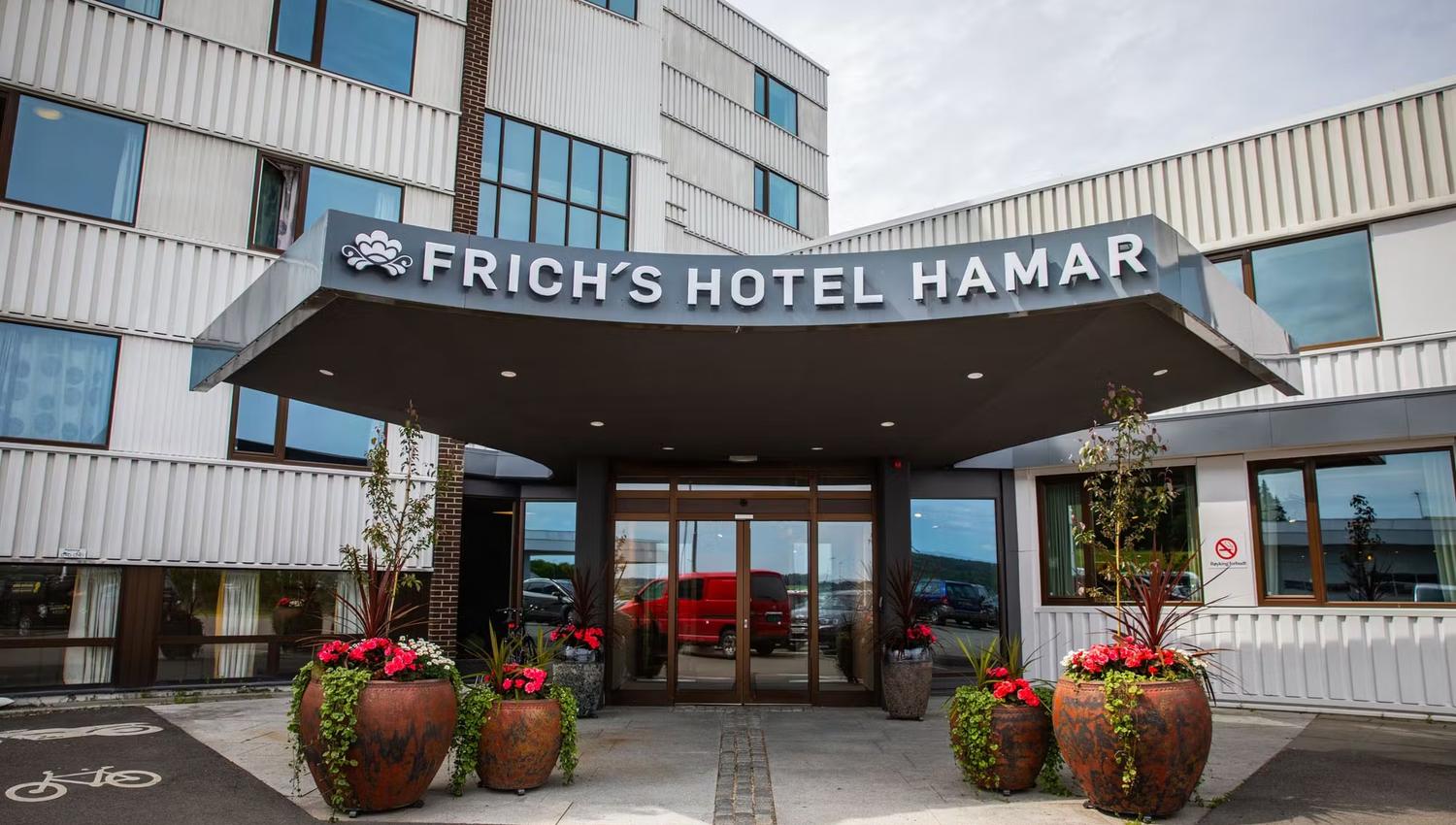 Inngangsparti - Frich's Hotel Hamar
