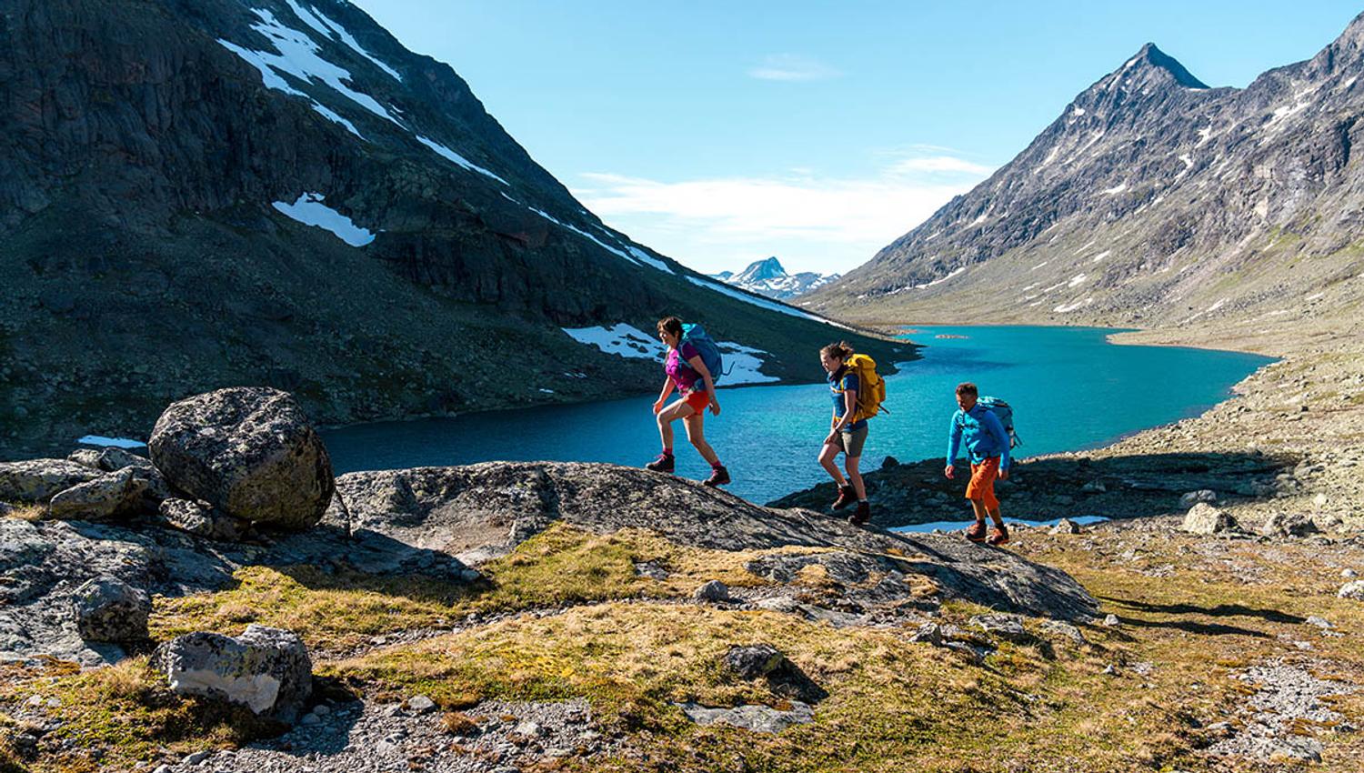 Hiking through the Svartdalen Valley in Jotunheimen