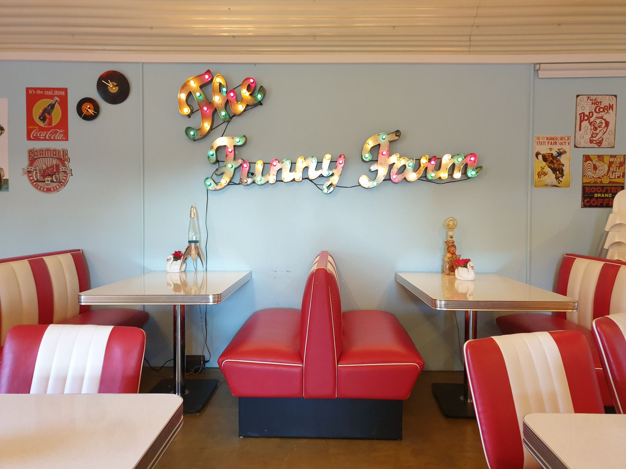 American lounge style
