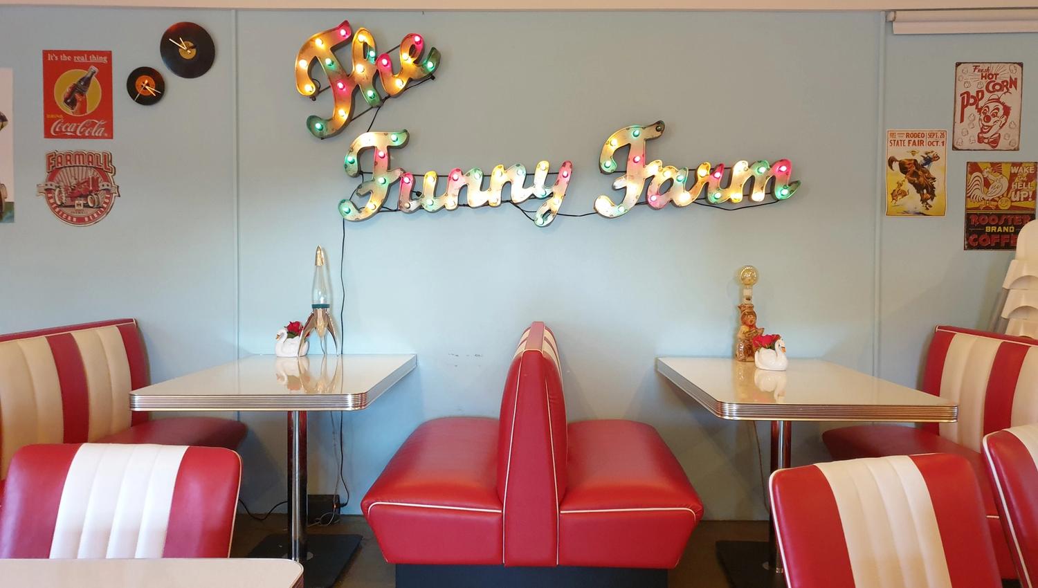 American lounge style