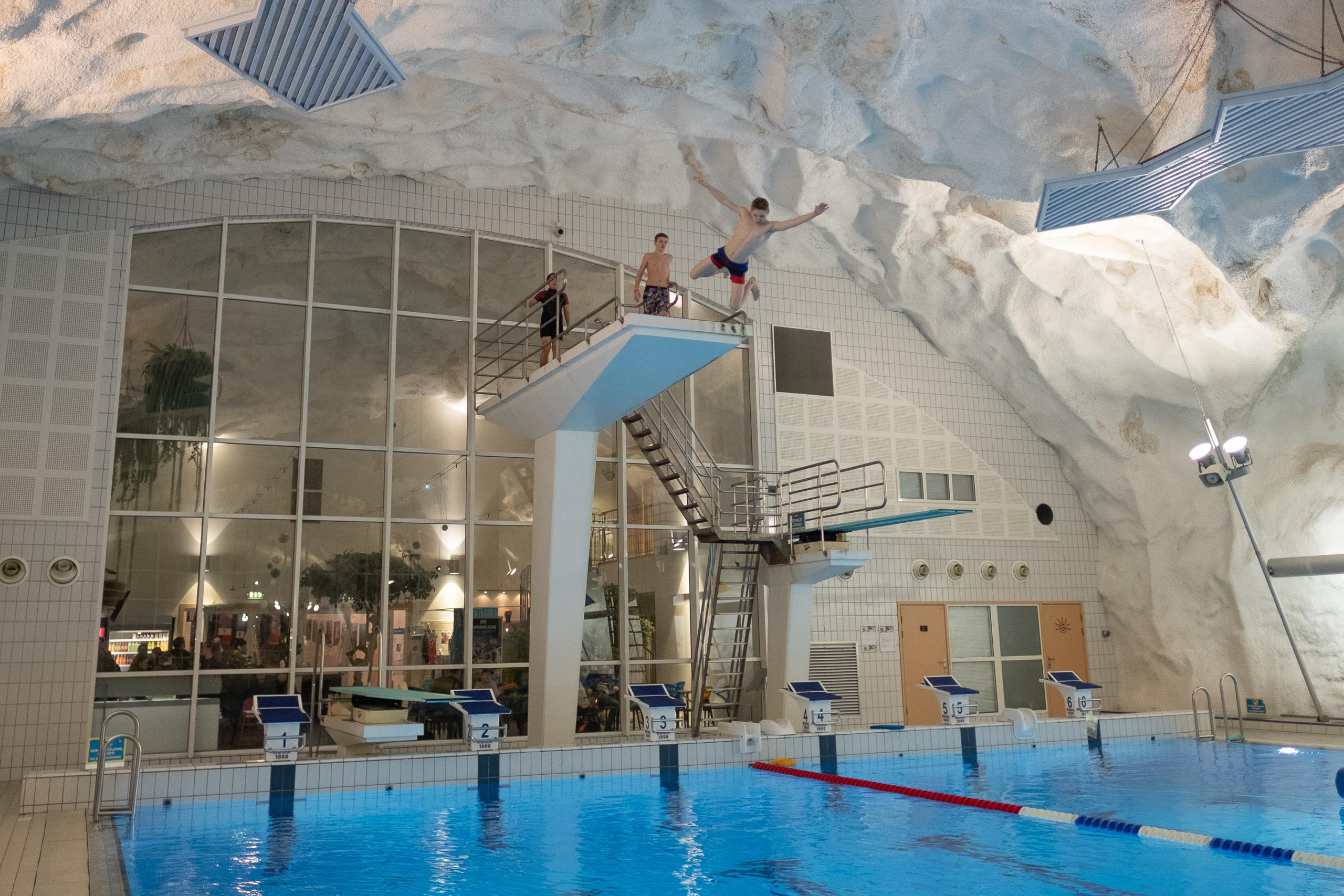 Grottebadet - The Waterpark underneath the city