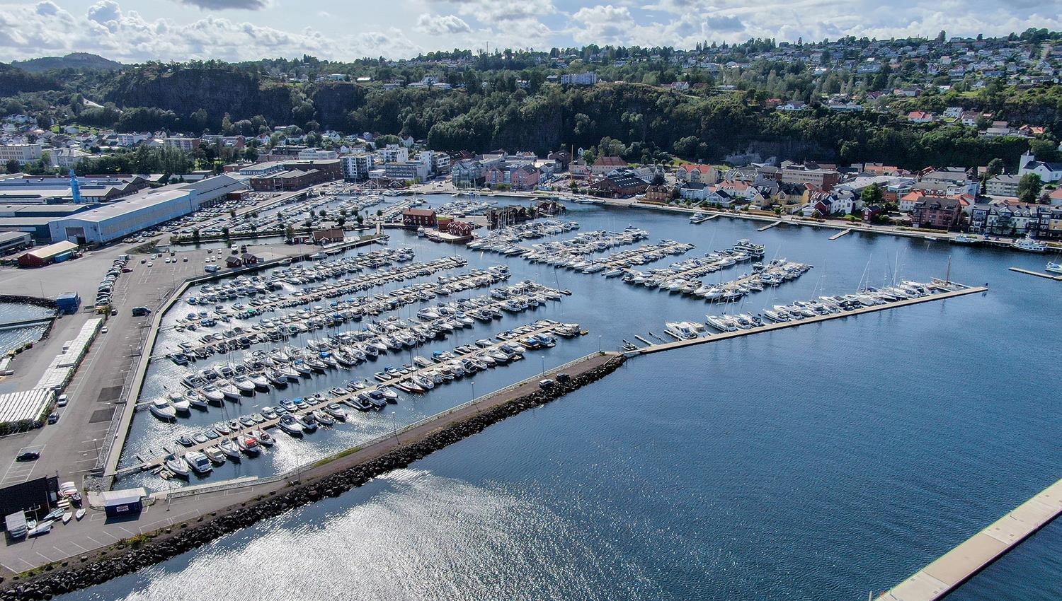 Overview of the marina