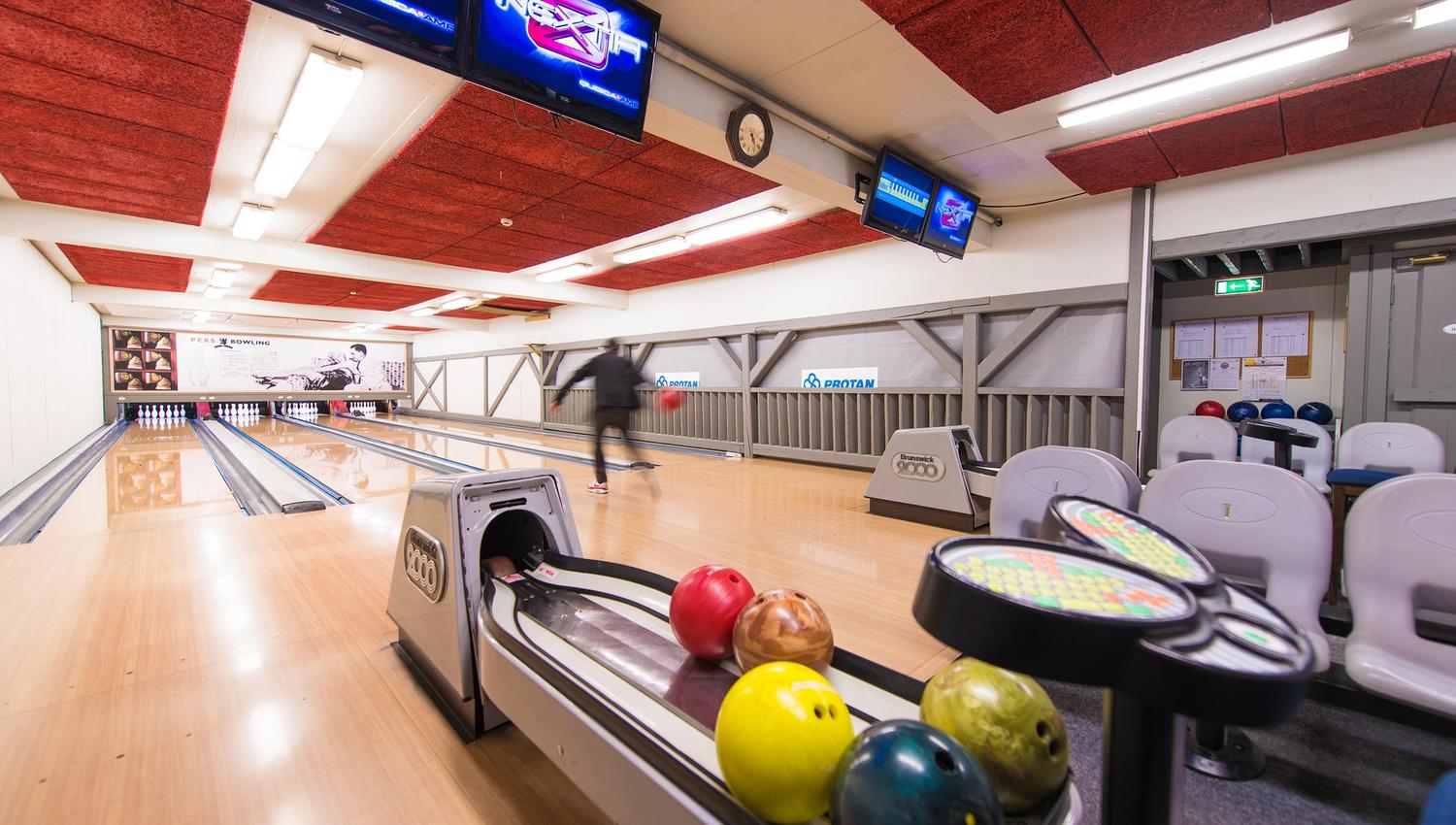 Bowling