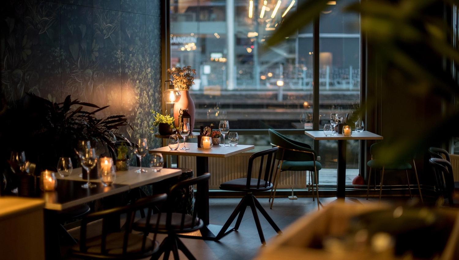 Good atmosphere inside Sjøslag