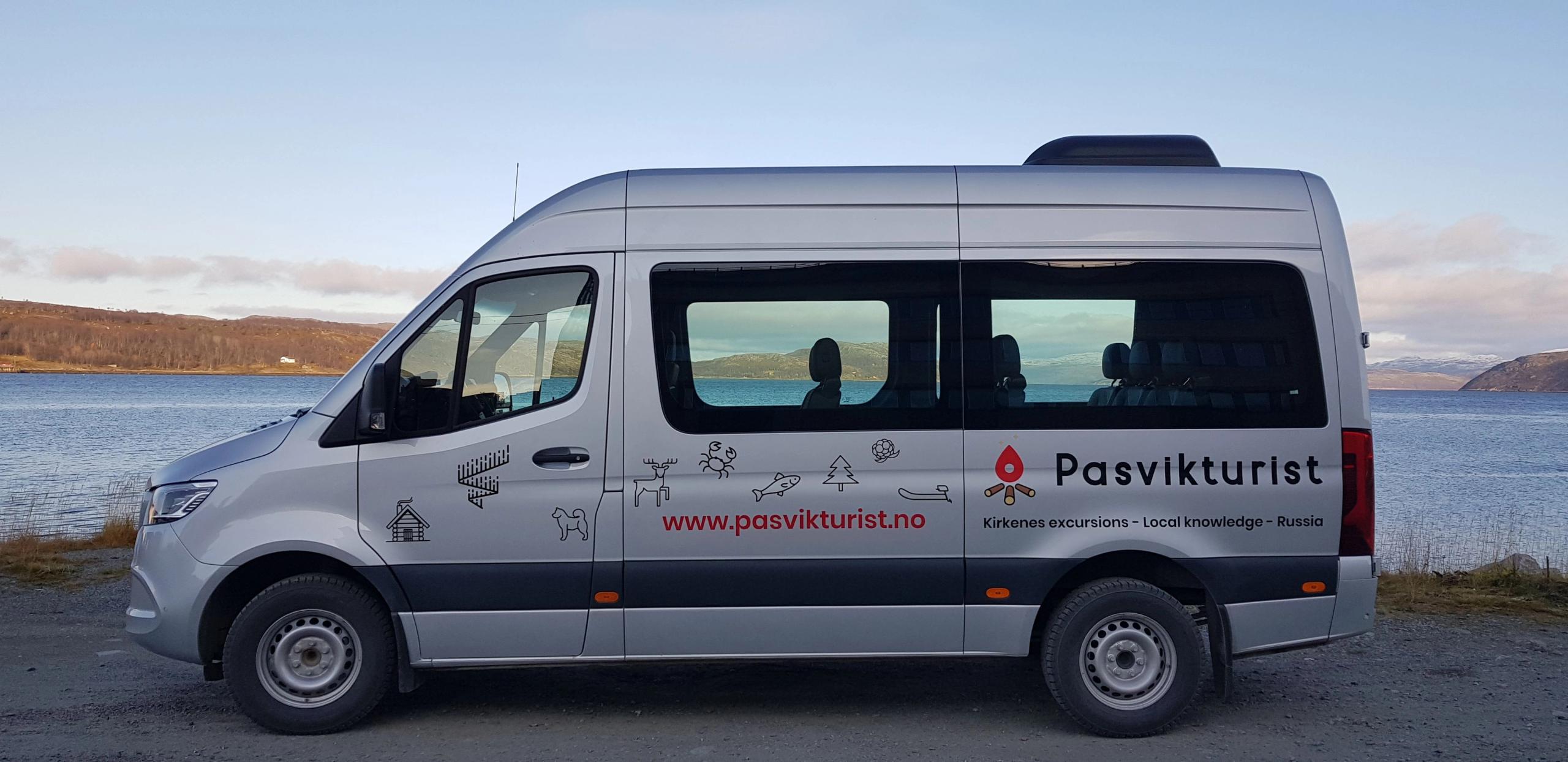 Booking Kirkenes Minibus - Transport and private sightseeing in Kirkenes and Finnmark