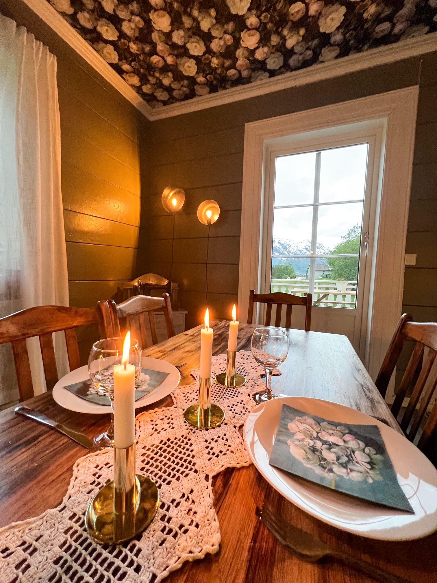 Vollsnes Guest House