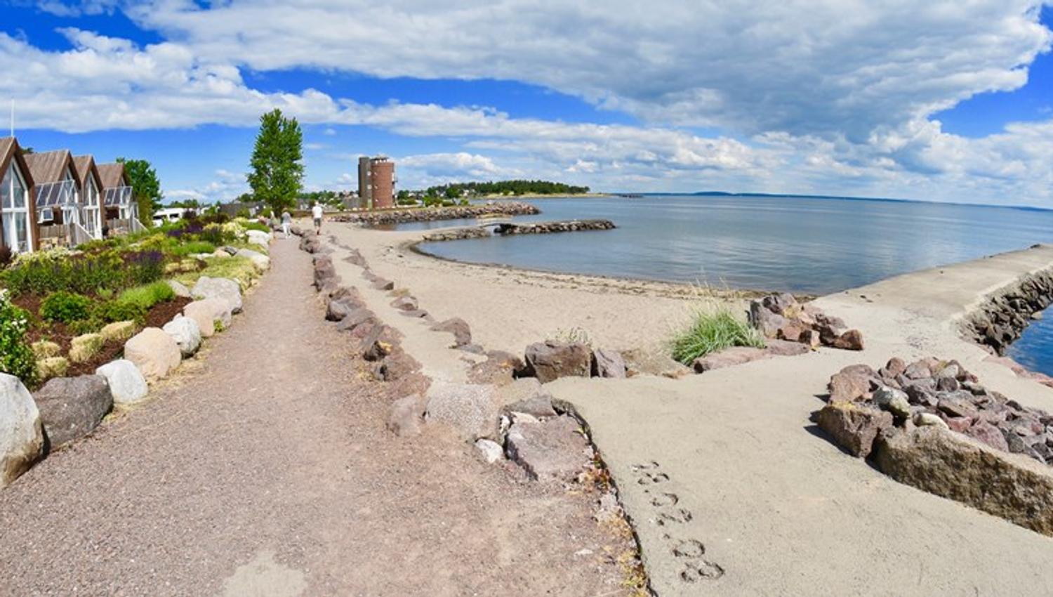 Beach promenade