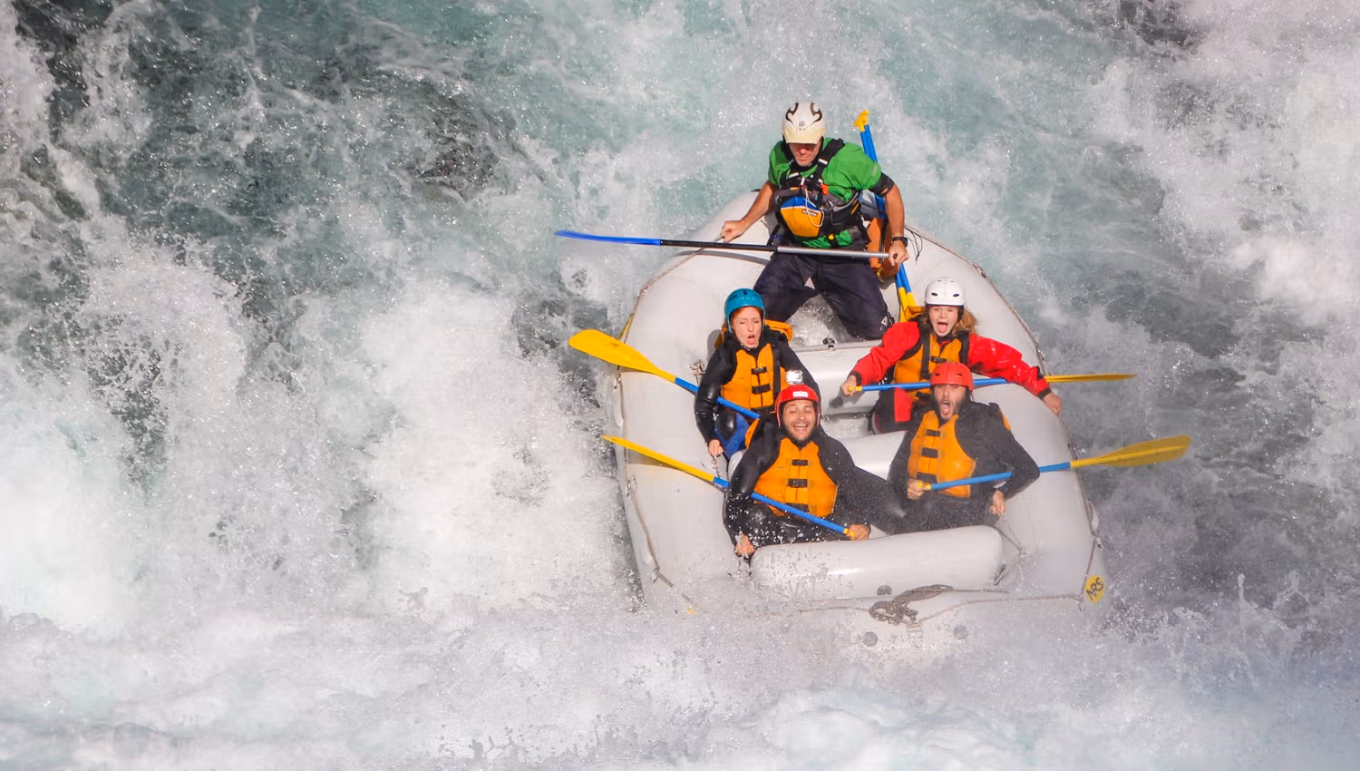 Yes Wr Raft Class 4, White Water Rafting, with Voss Active