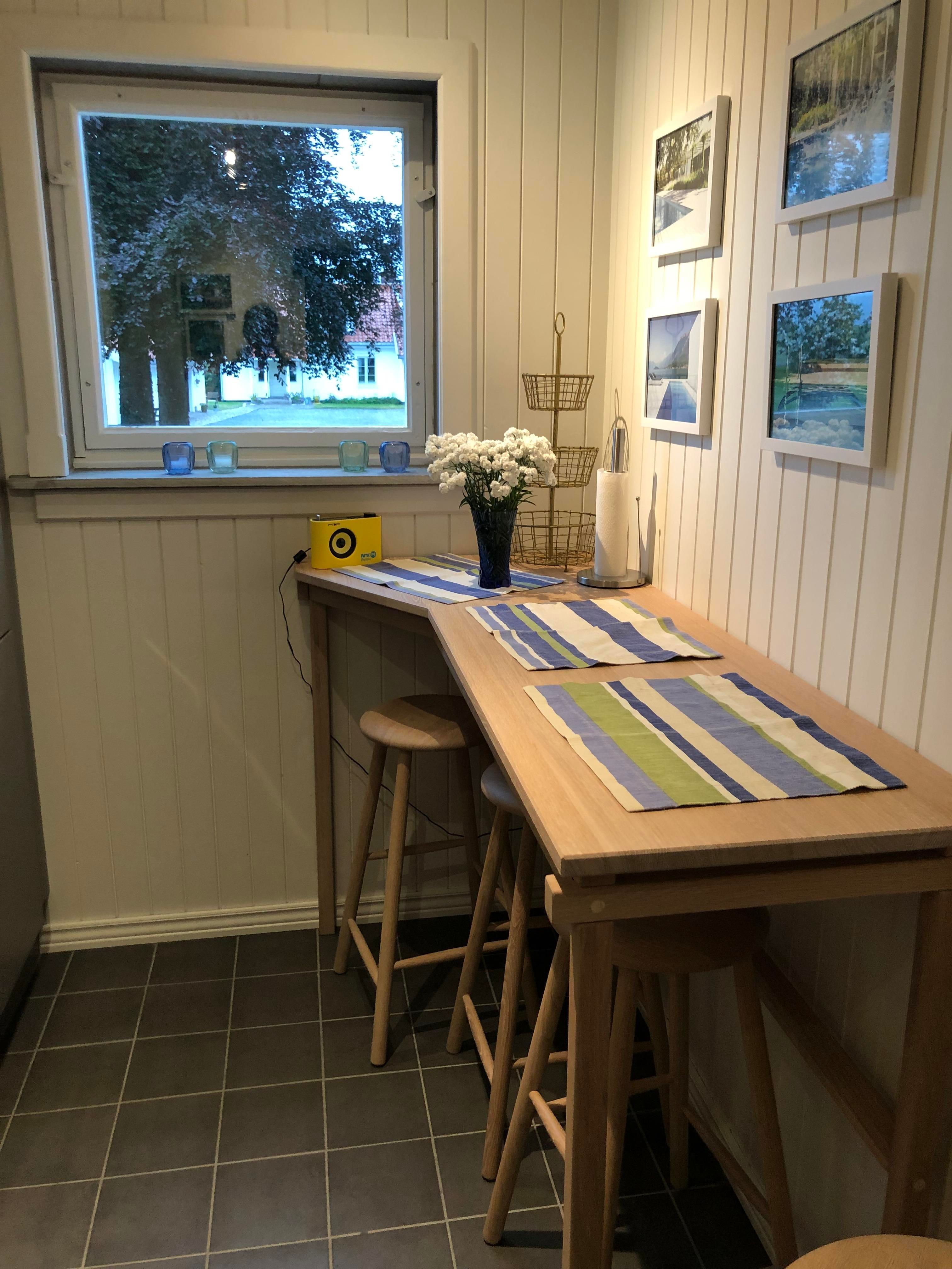 Spisekrok kjøkken i låve