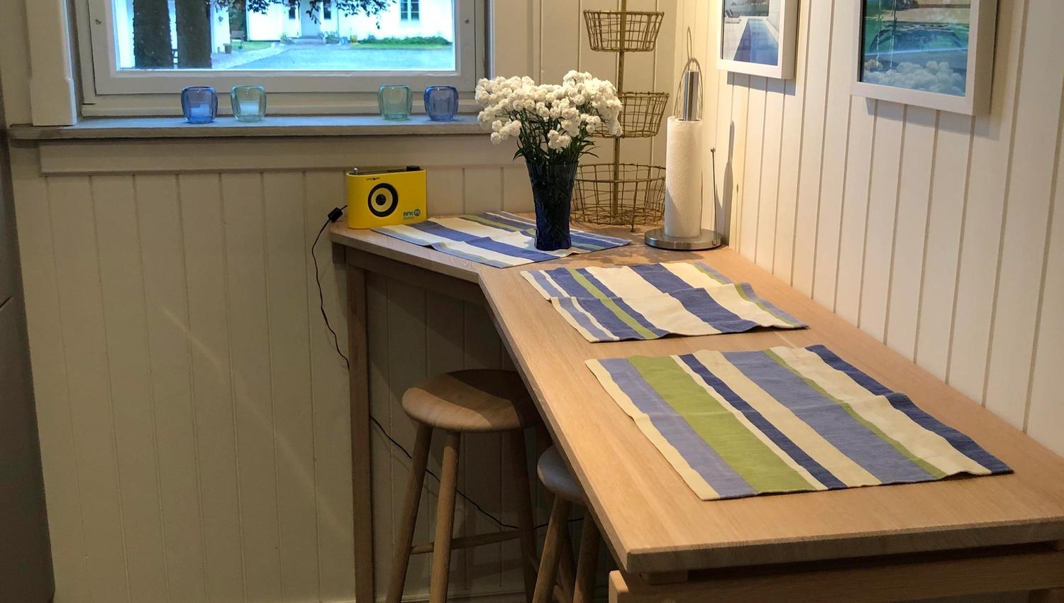 Spisekrok kjøkken i låve