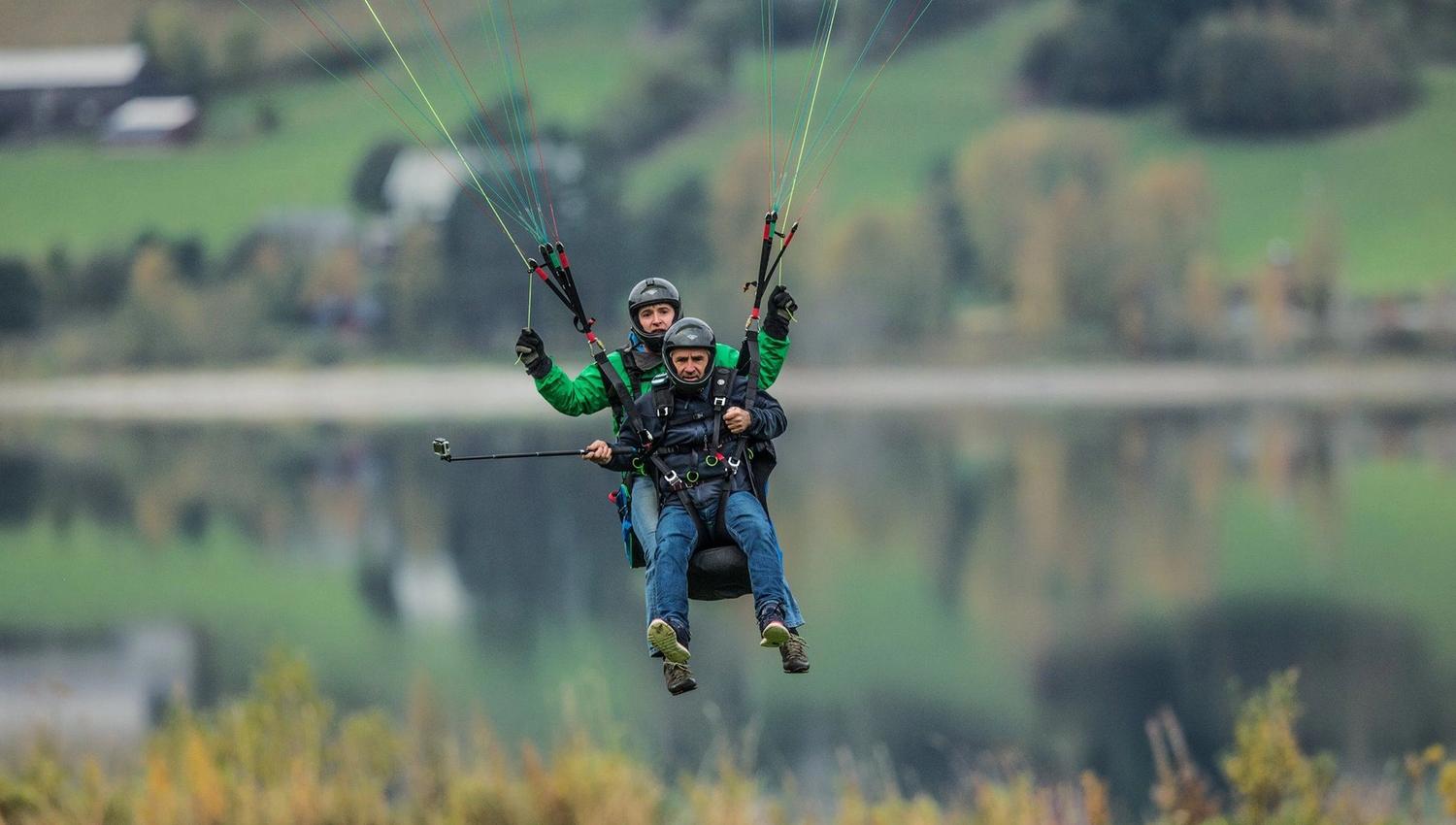 Tandem paragliding med Voss HPK