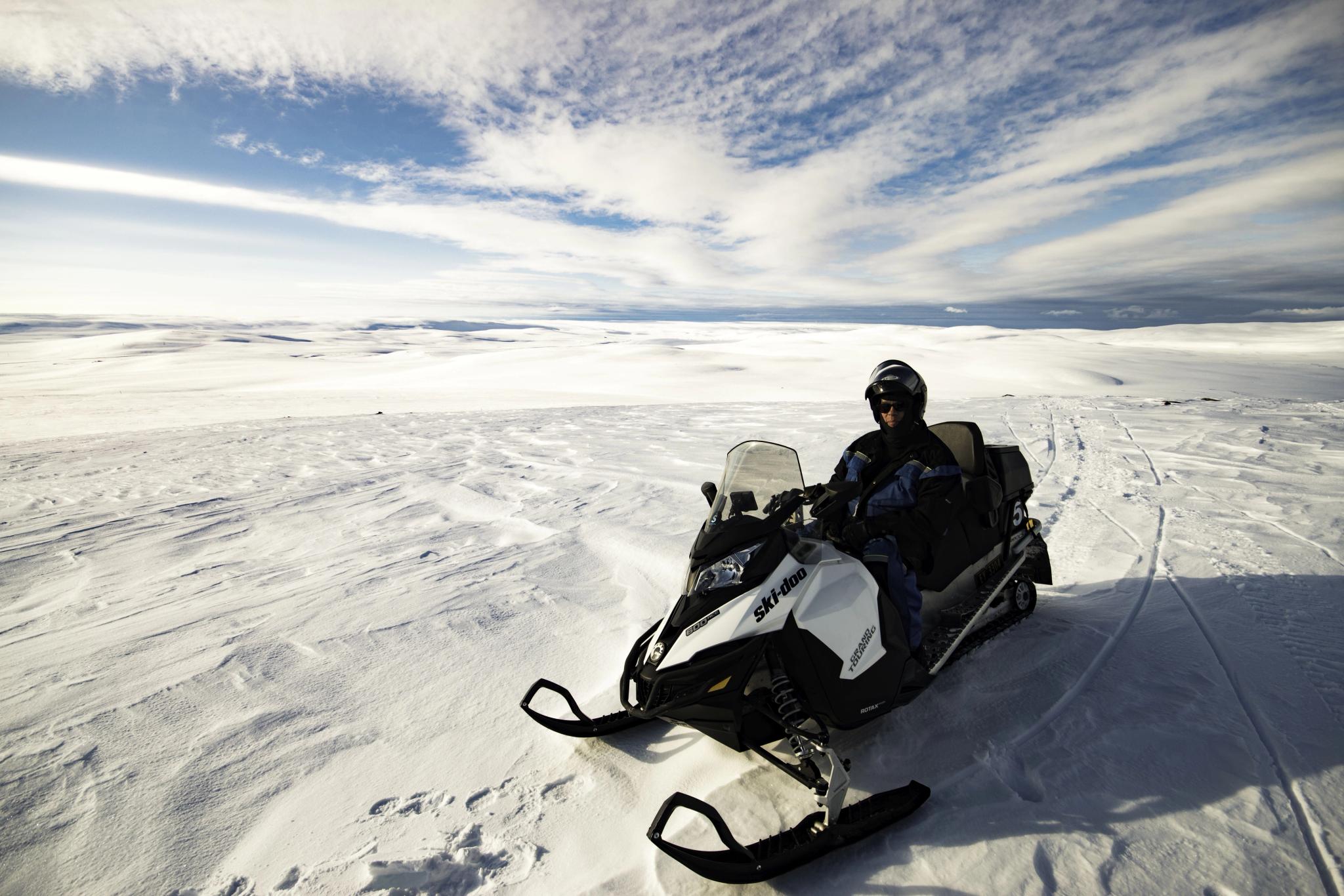Snowhotel Kirkenes - Snowmobilesafari