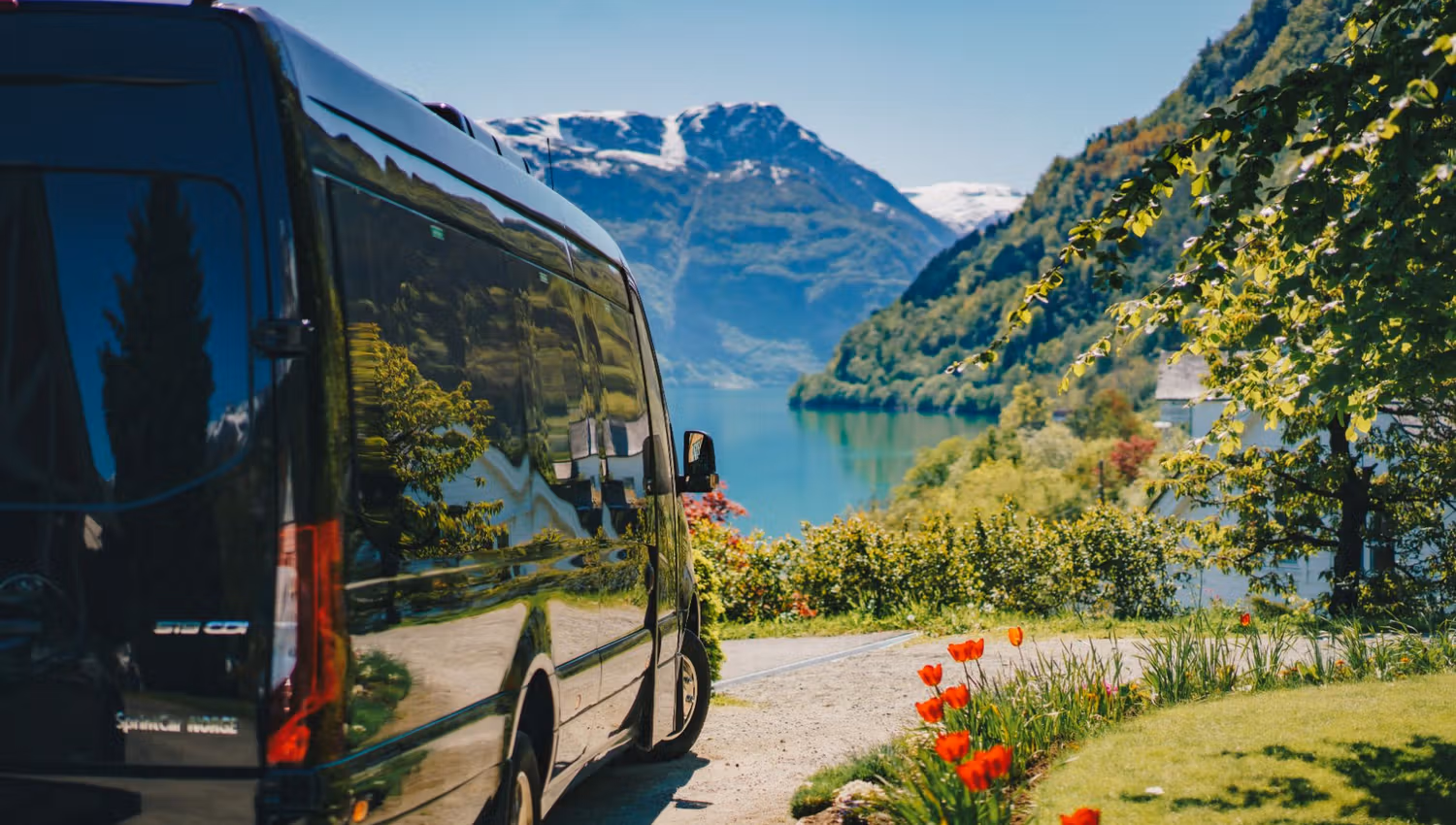 Minibus rental Fjordrive