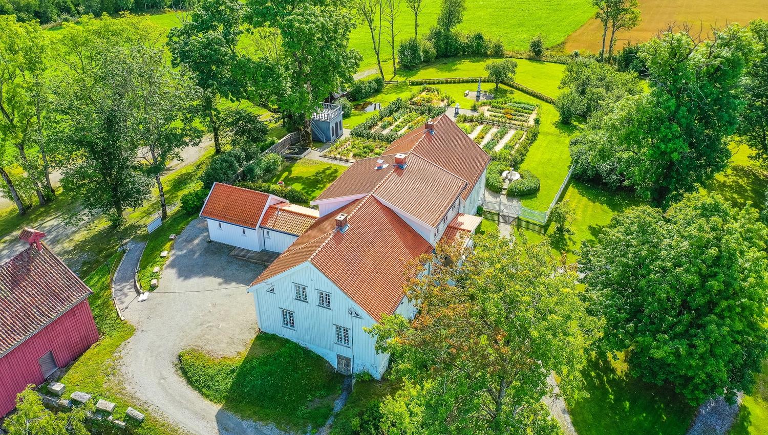the rectory above