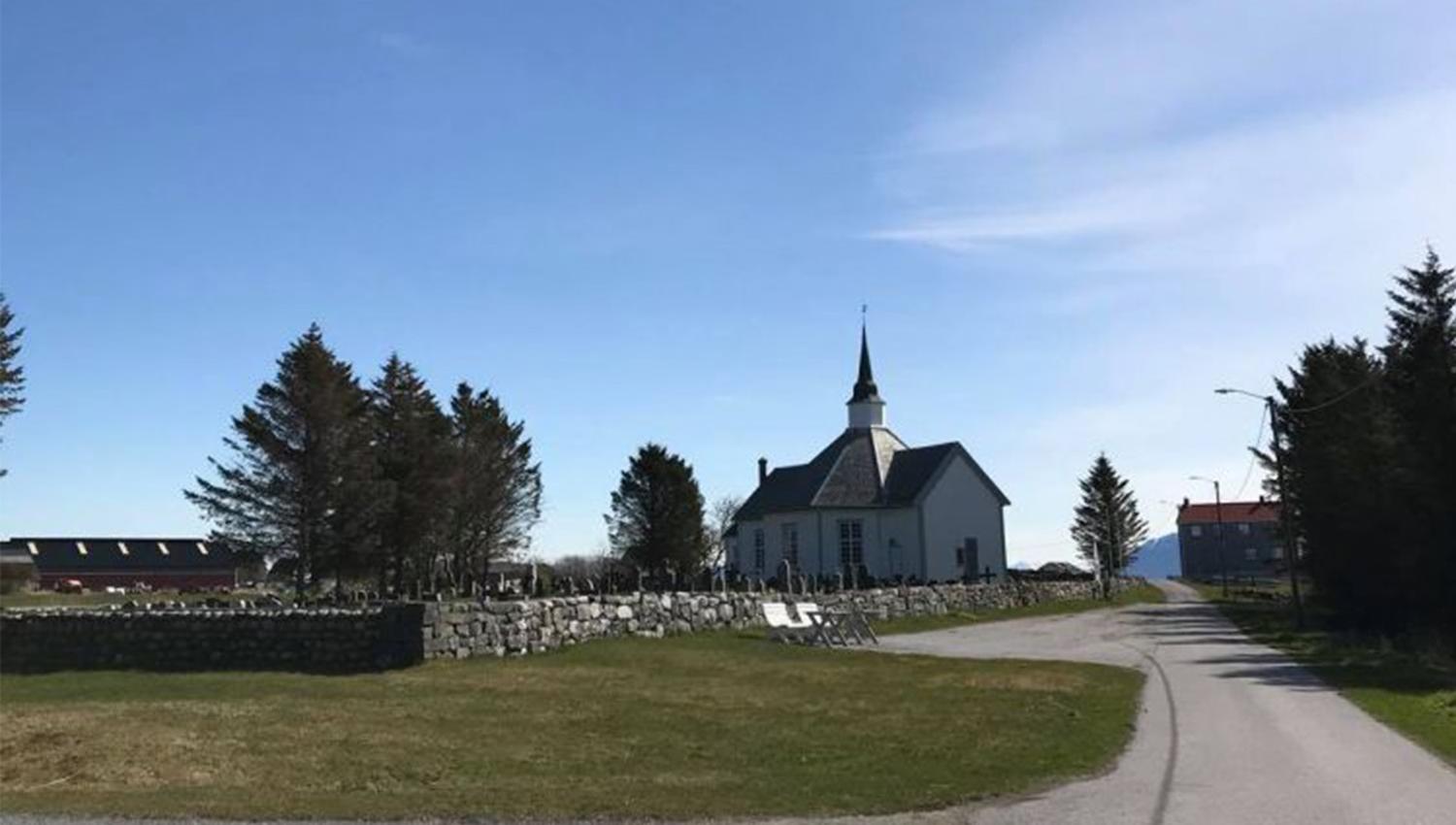 Sandøy kirke