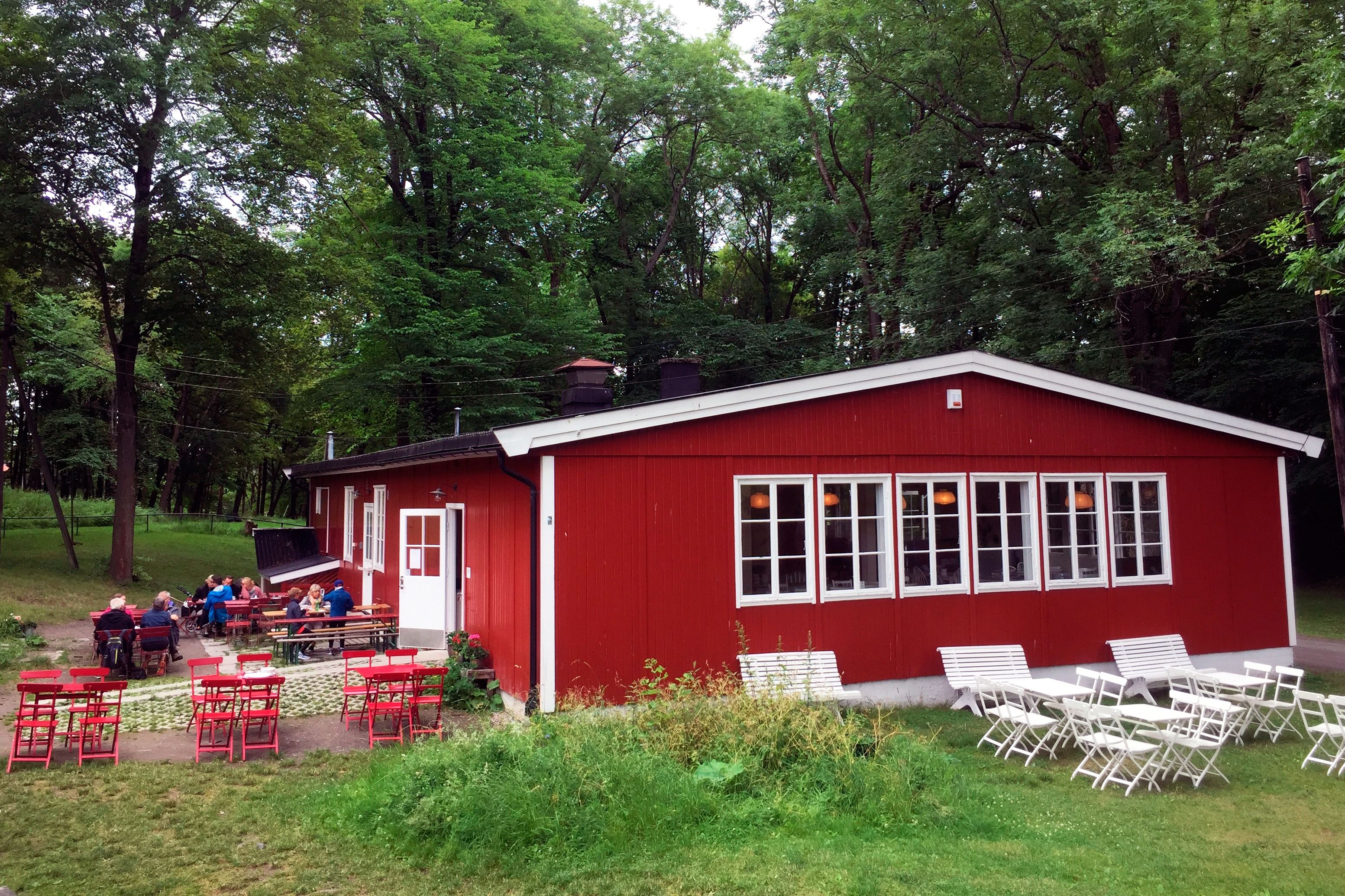 Café exterior.