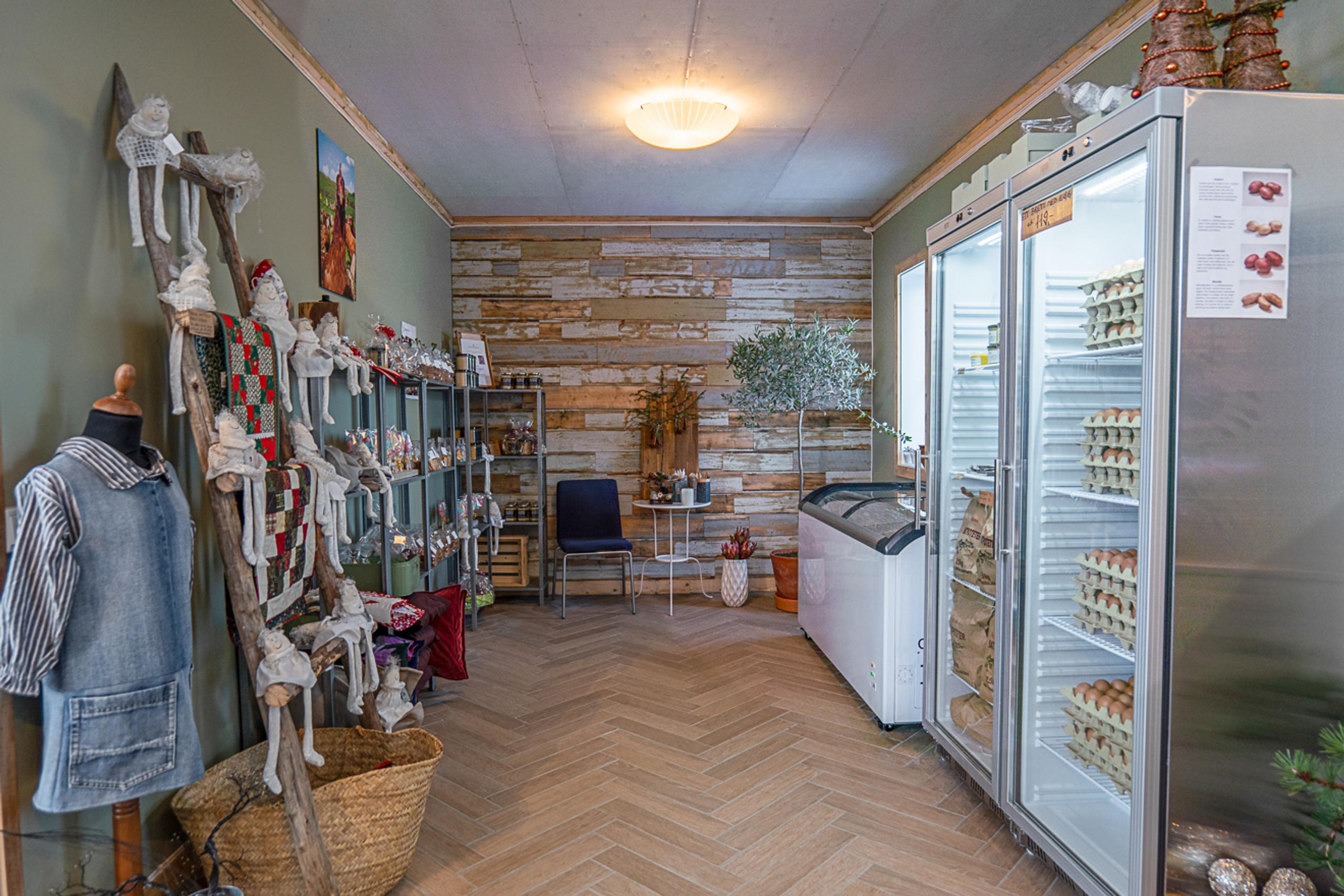 The farm shop at Høgaunet farm