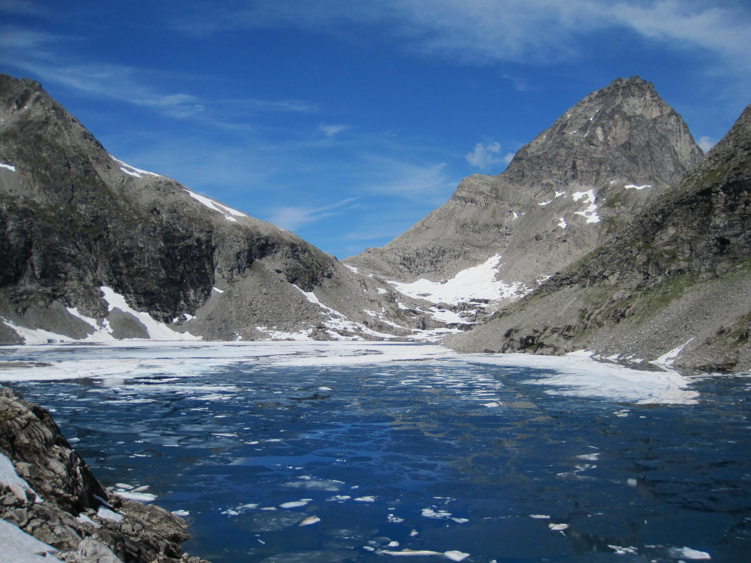 Verborgene Schätze in Romsdalen zu Fuß entdecken mit Hotel Aak