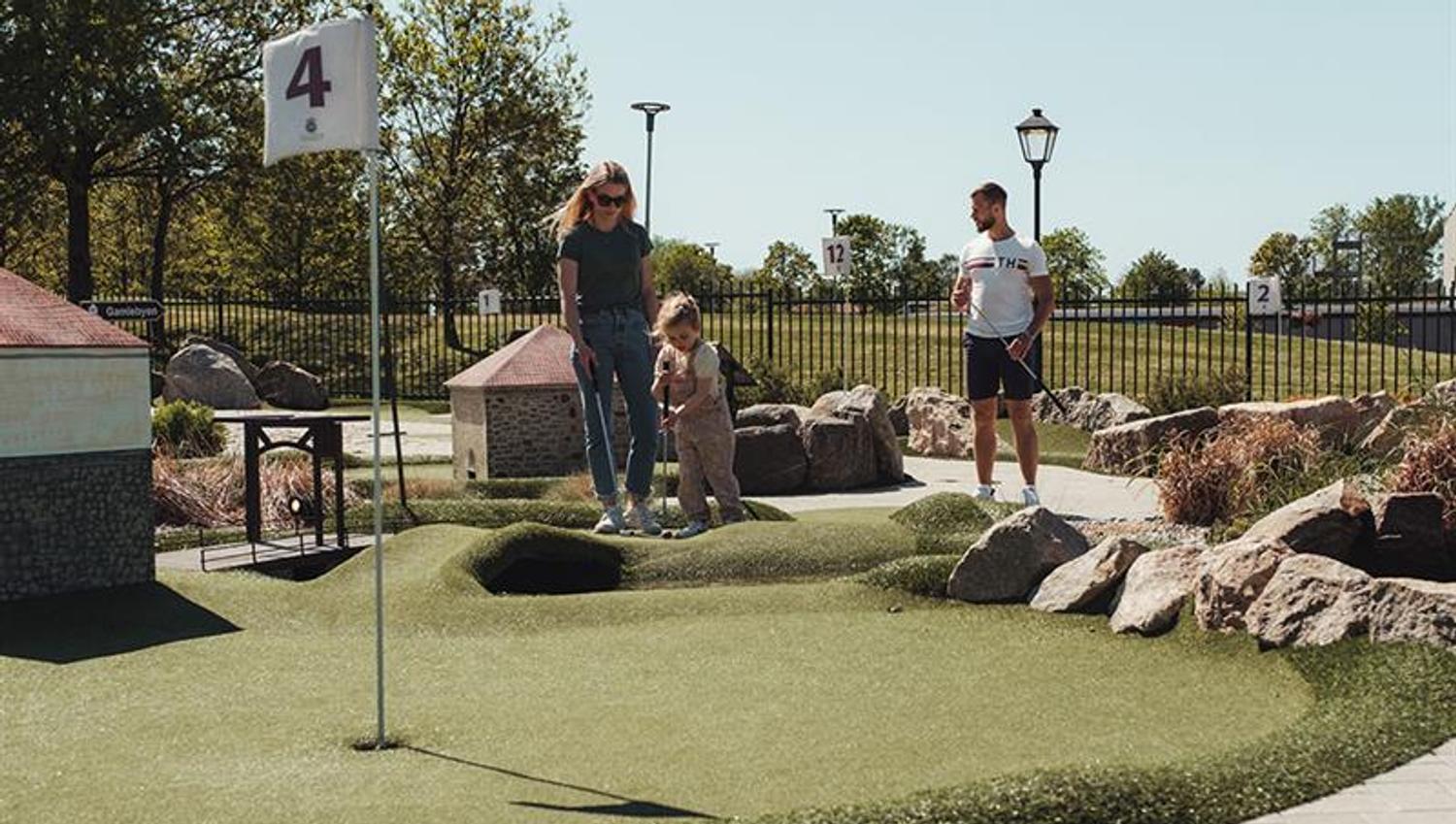 Minigolf på Aktivitetsbyen