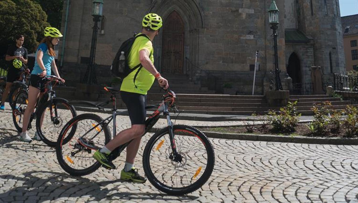 See Bergen from your bike