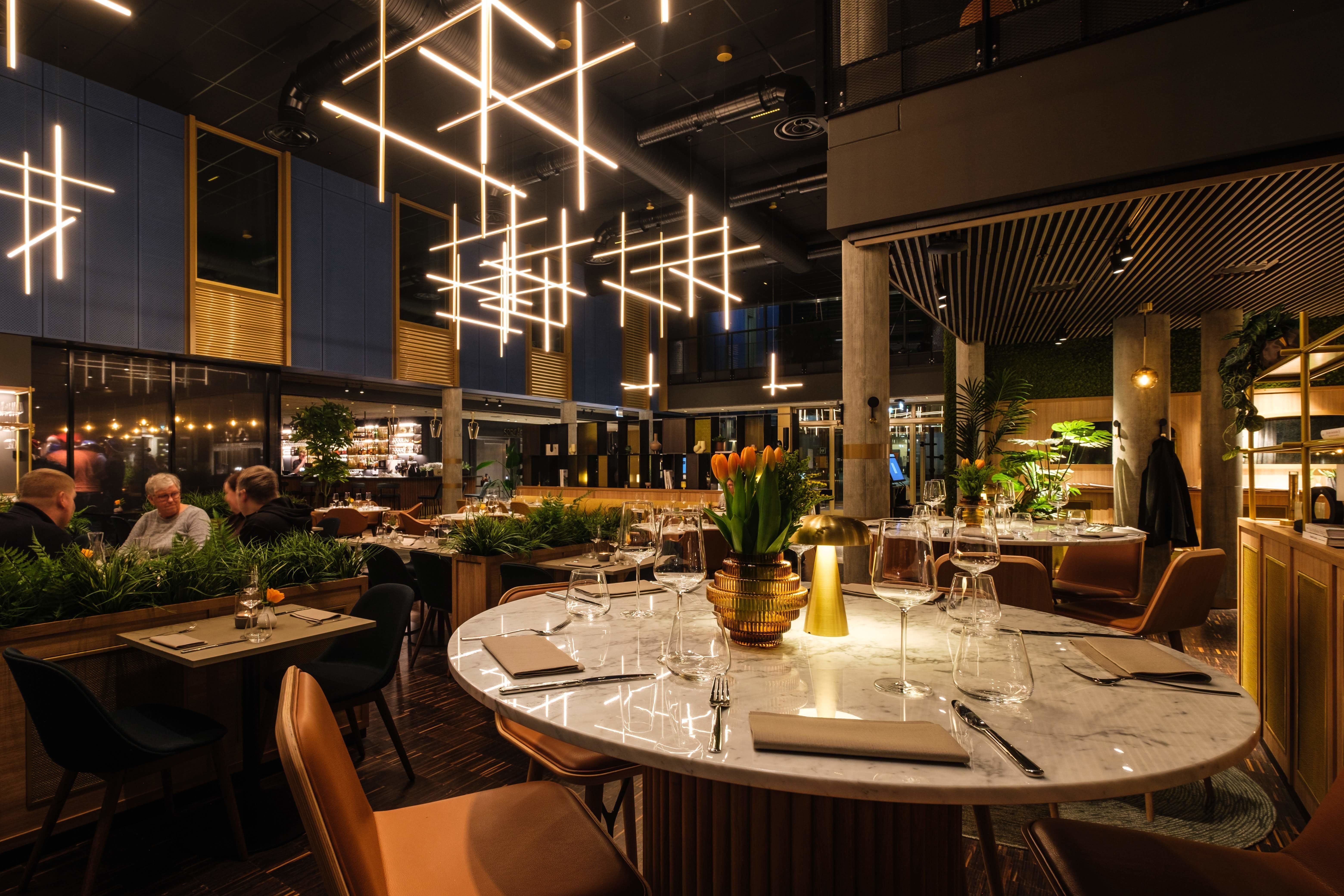 1893 Restaurant & Bar