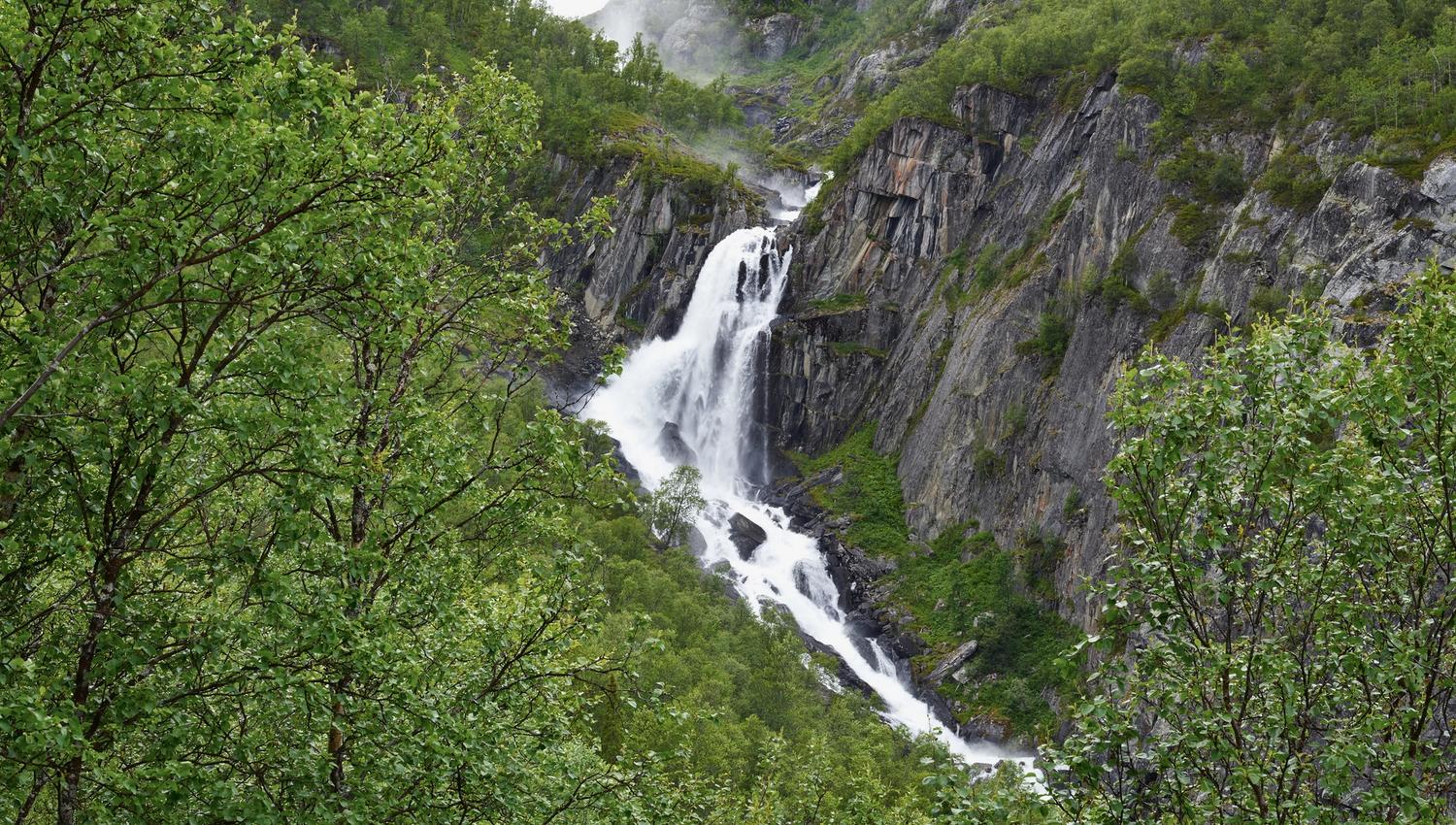 Hivjufossen