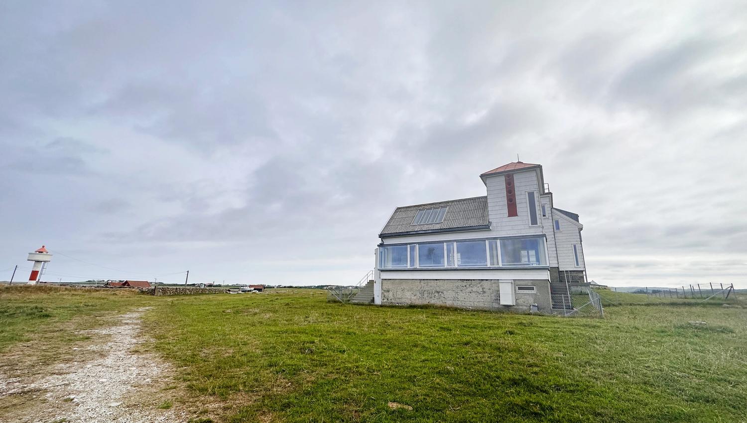 Kvassheim lighthouse in the flat Jæren landscape