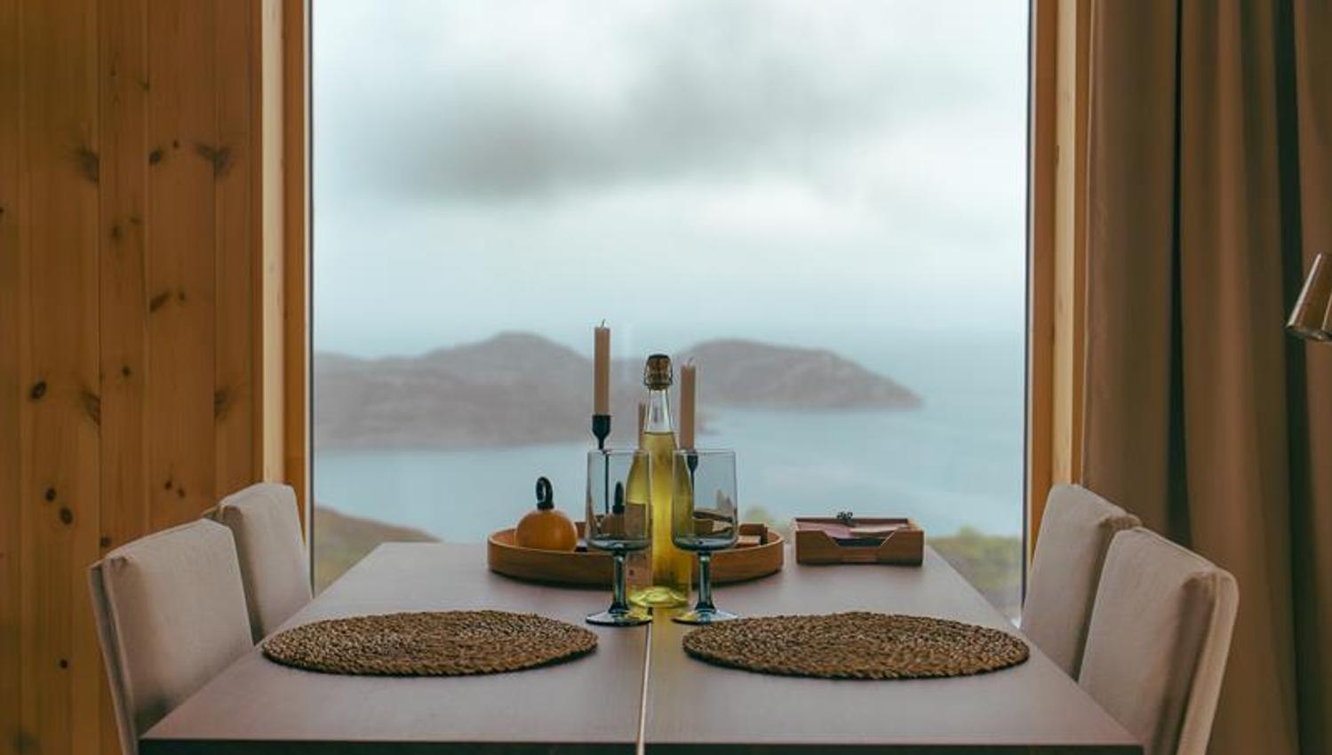 Hille Island Retreat