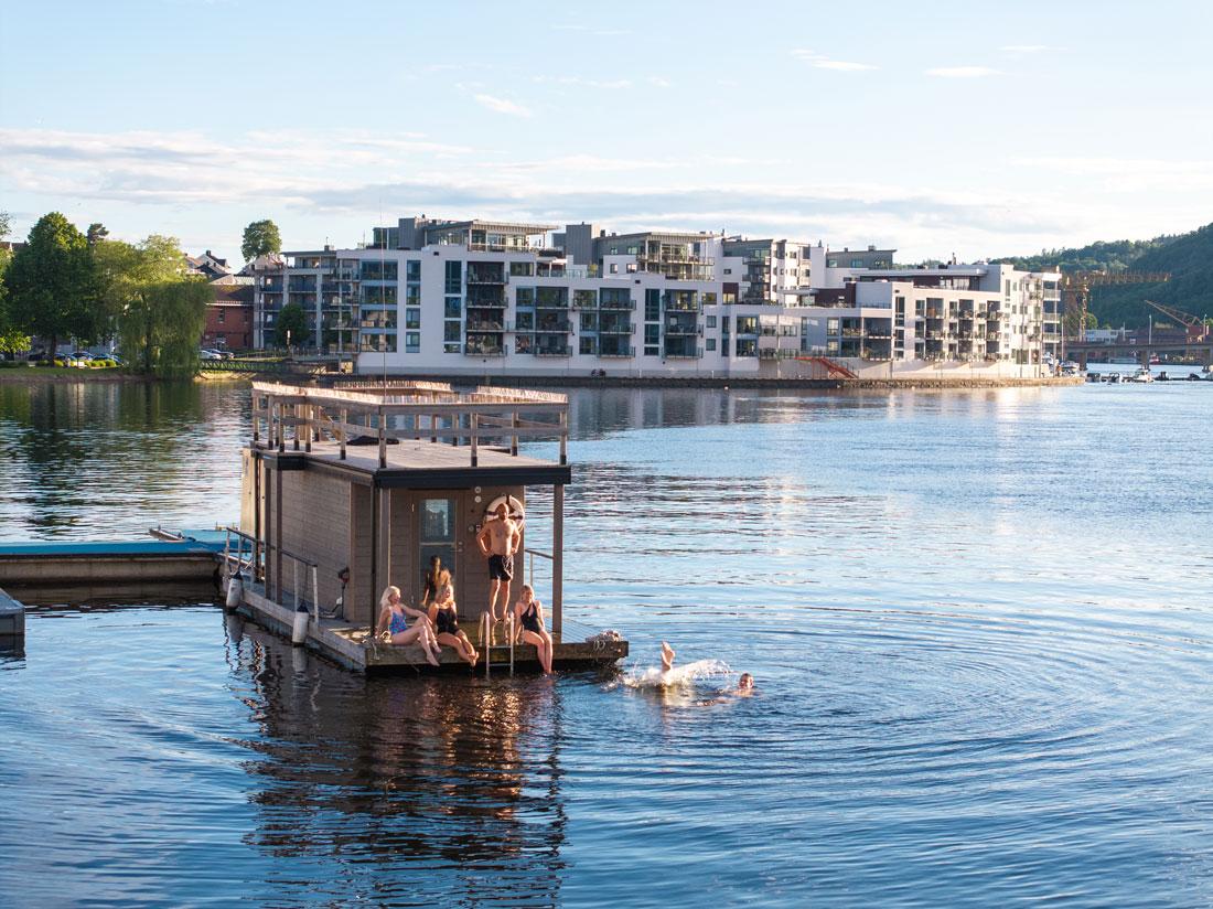 the sauna boat "Melvin"
