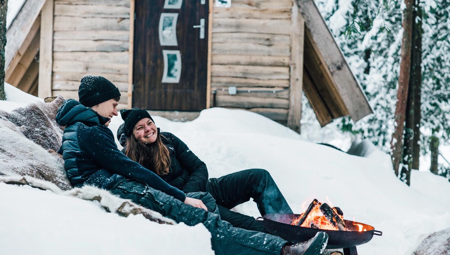 Cosy up in front of the fire pit
