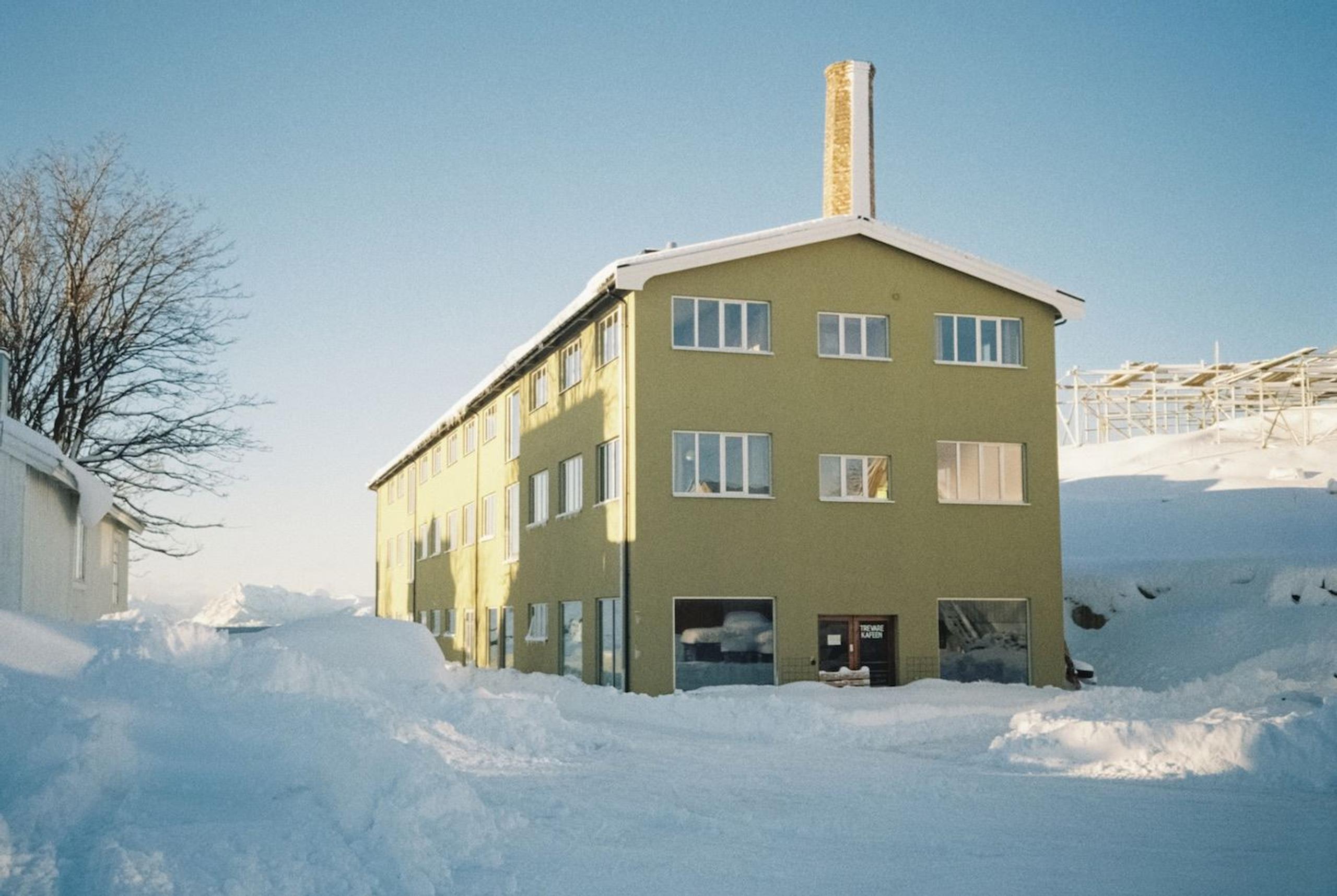 Trevarefabrikken in Henningsvær