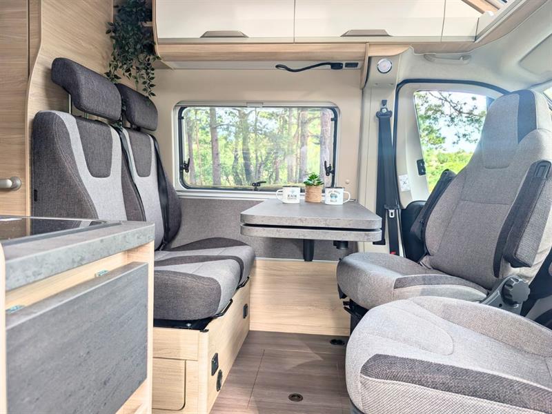 Benzini Camper