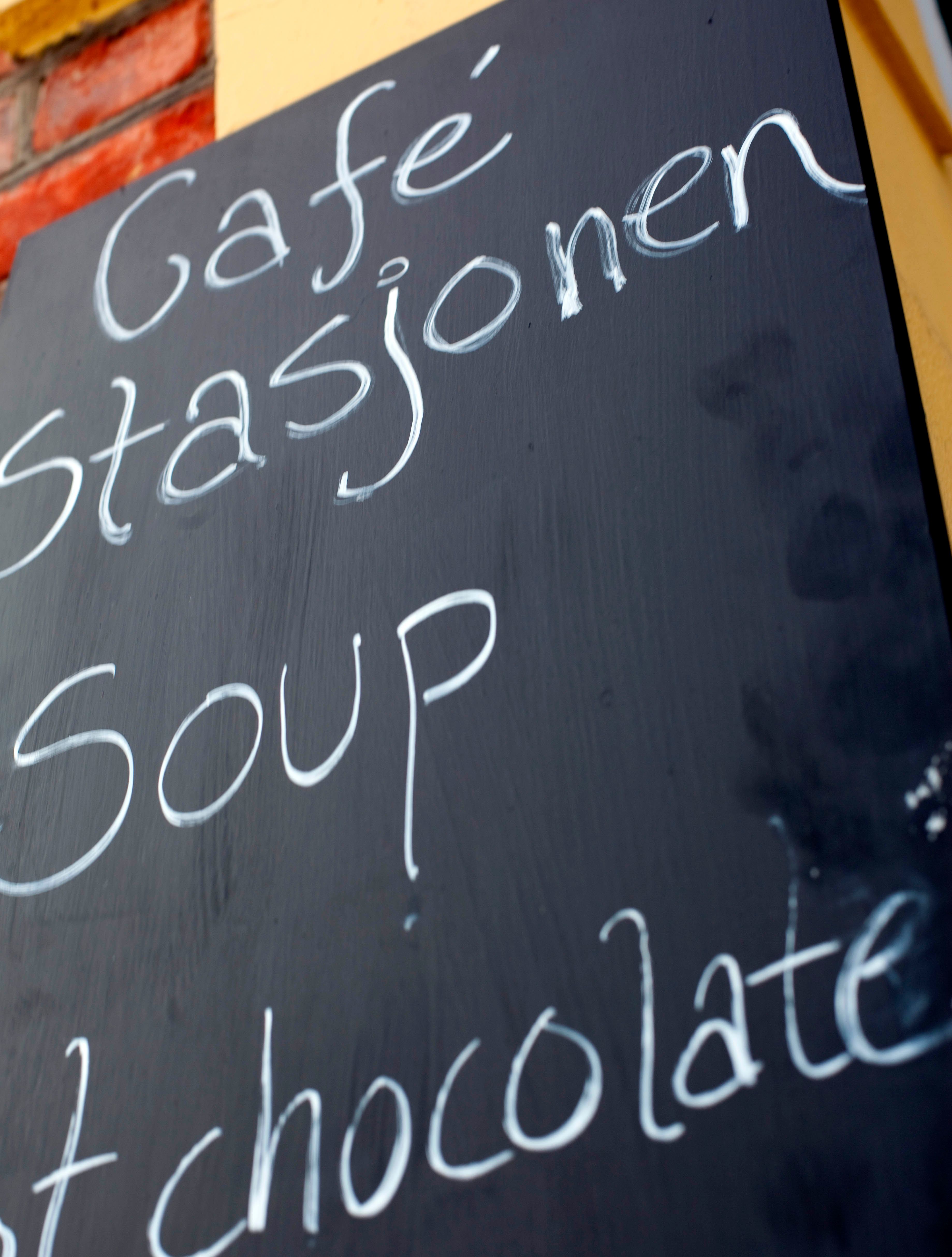 Menu sign at Stasjonen Cafe & Restaurant