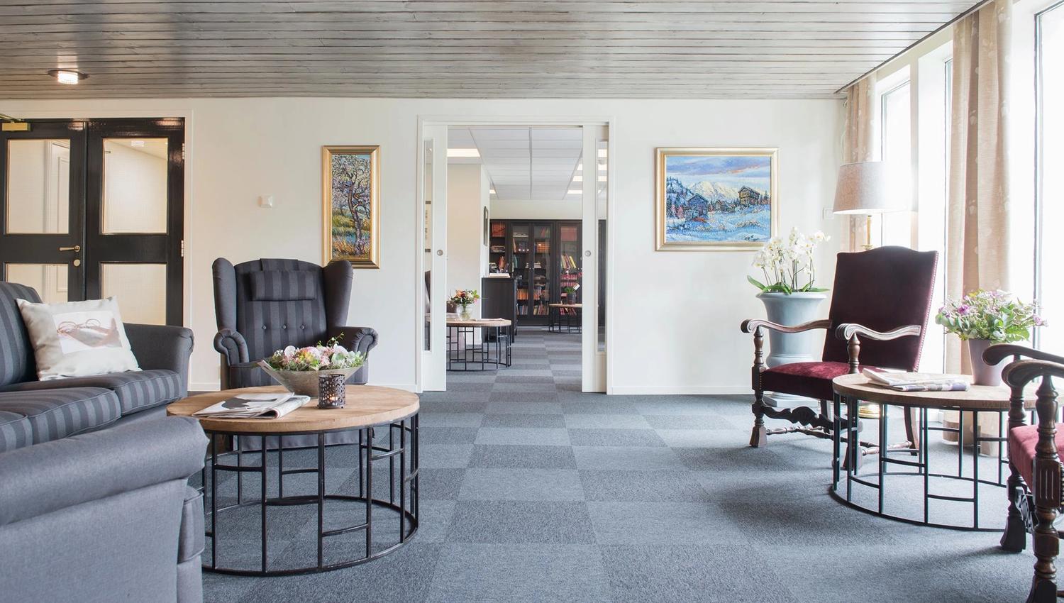 lobby på Morgedal Hotell