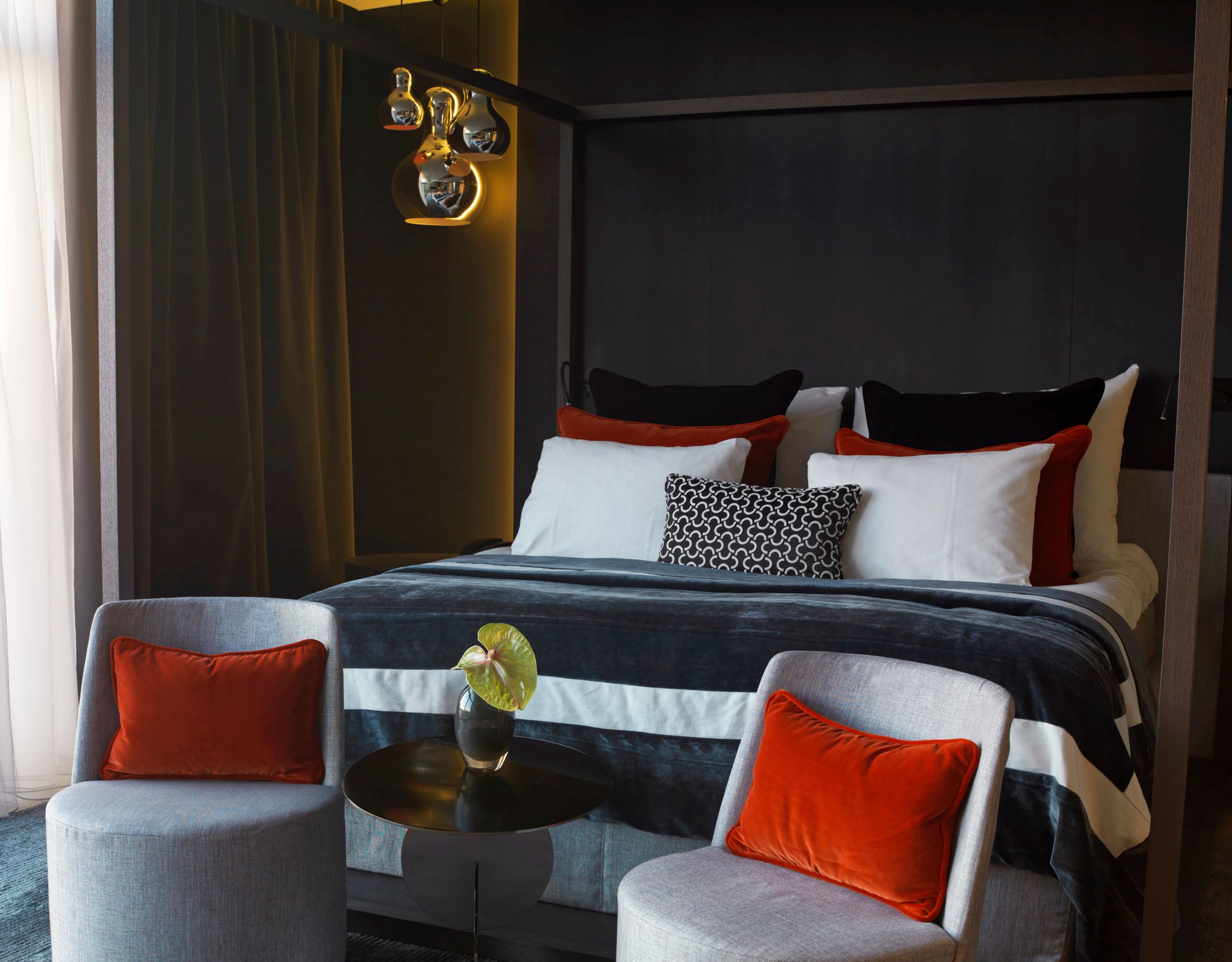 double room at the thief