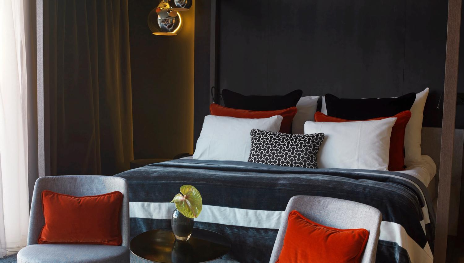 double room at the thief