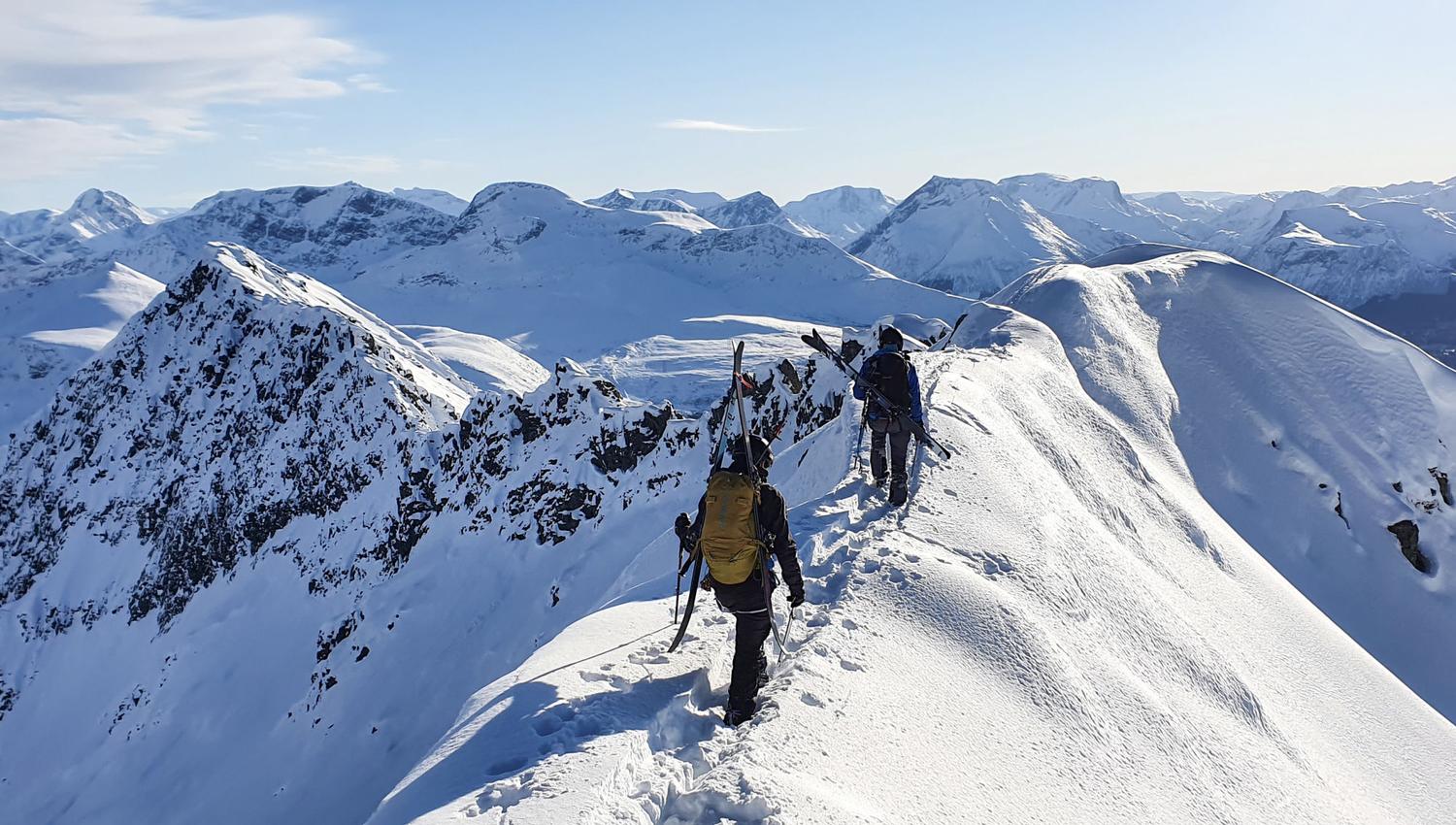 Topptur i Sunnmørsalpane.