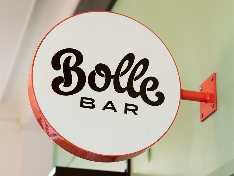 Sign outside Bollebar