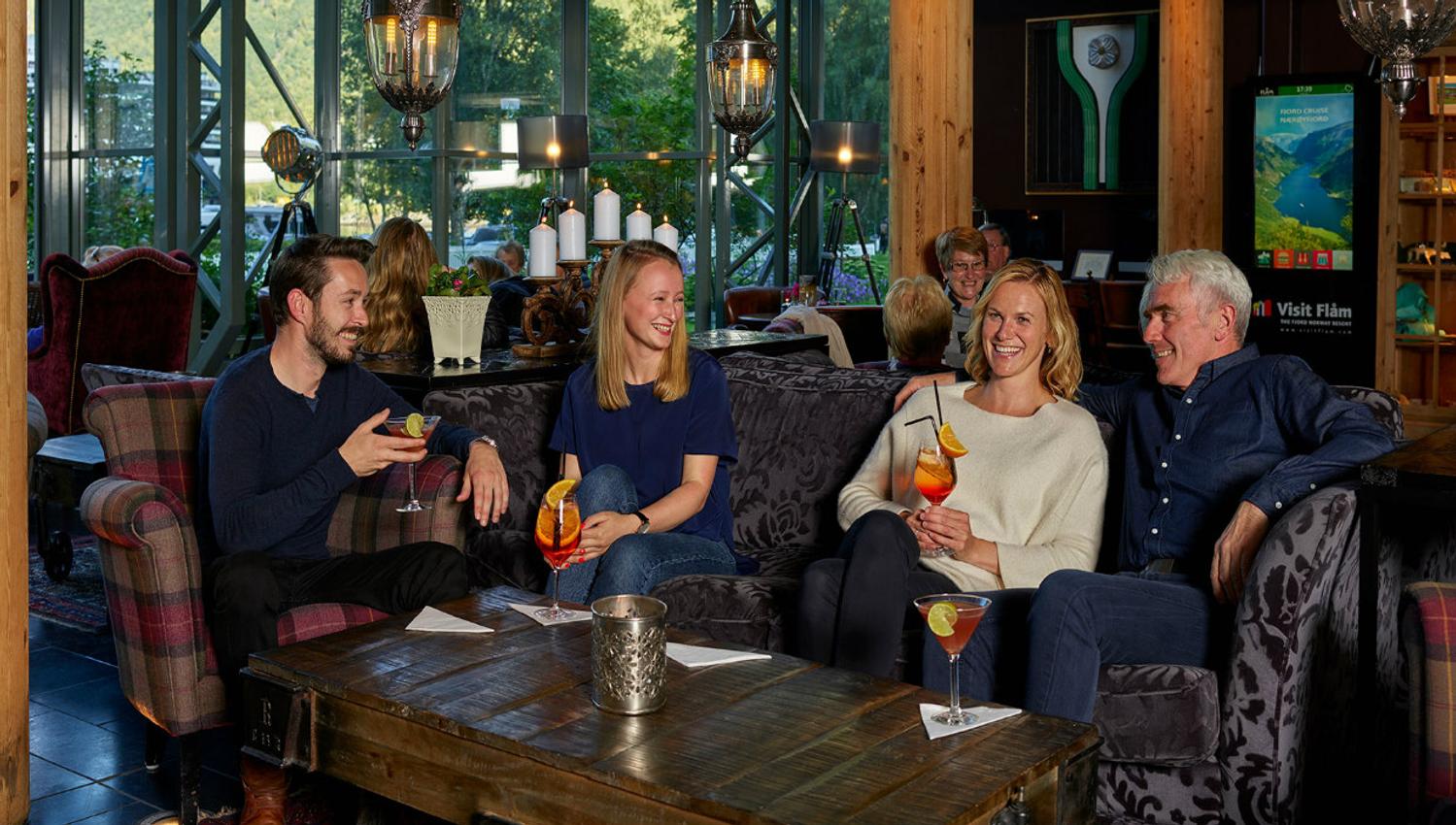 Lobby Bar - Fretheim Hotel