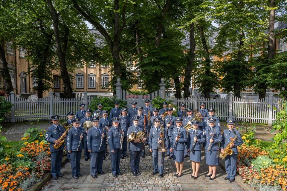 CONCERT IN THE KING'S GARDEN