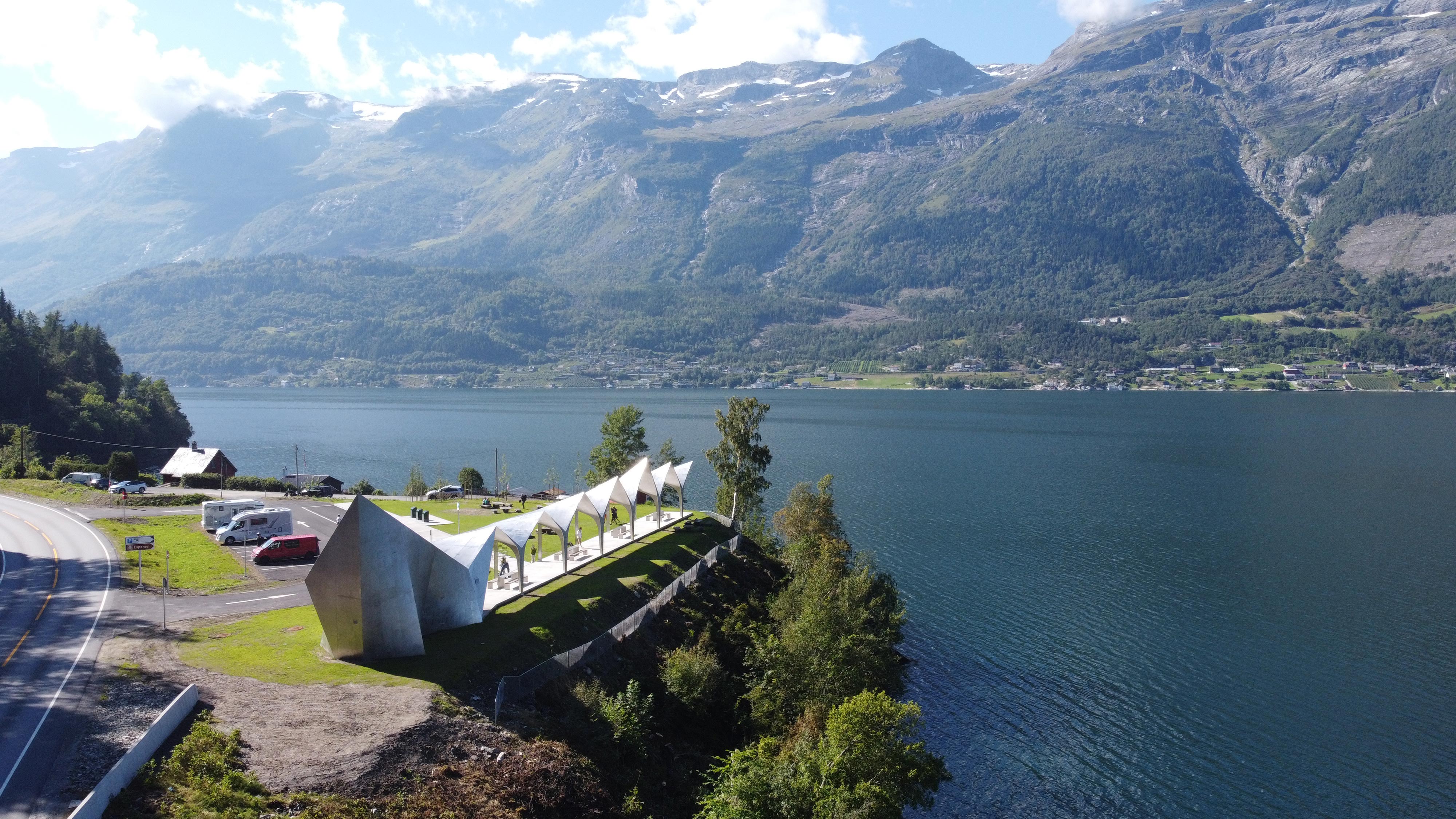 Rest area at Espenes with a viewpoint pavilion by the fjord.