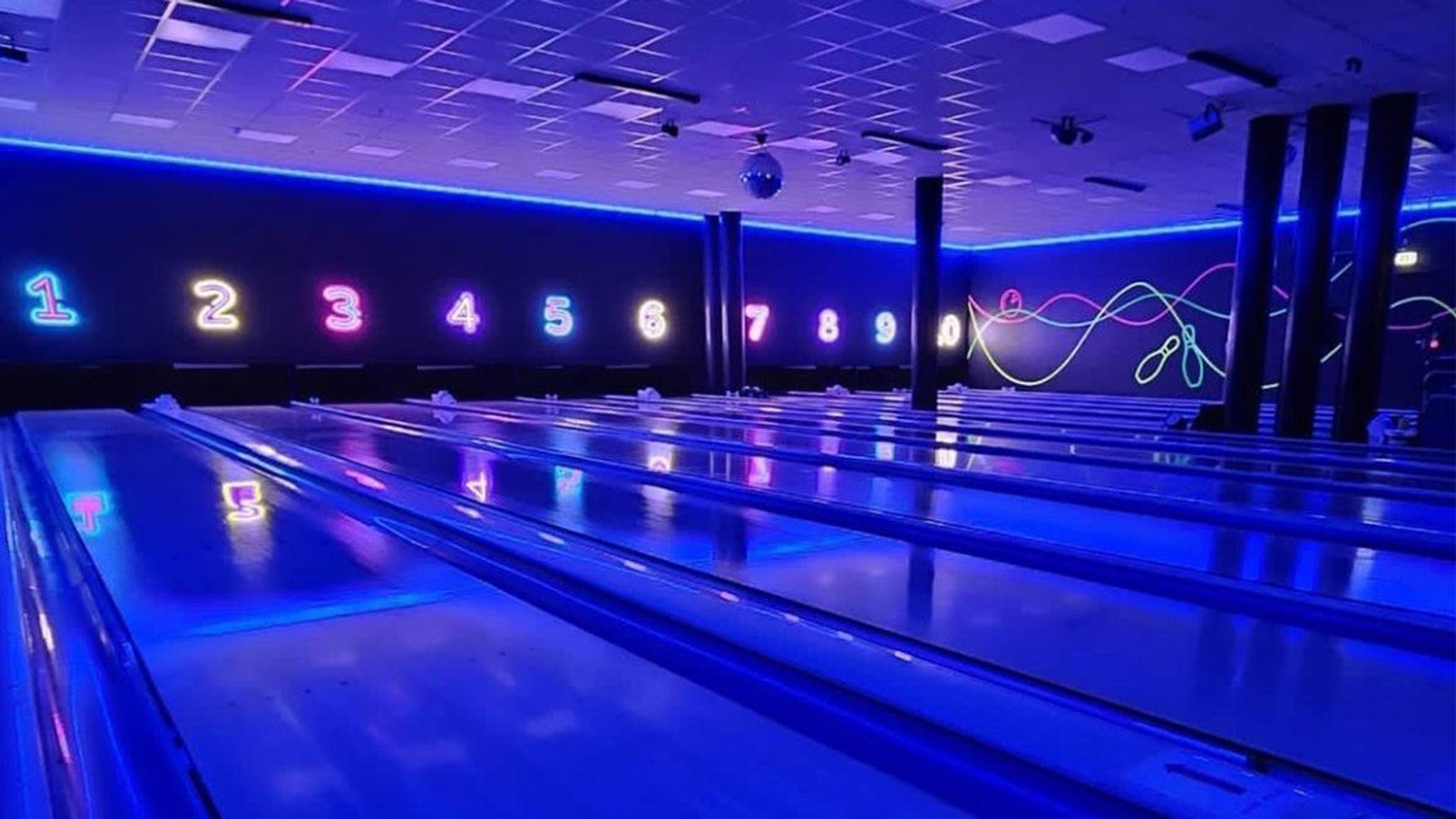 Narvik Bowling and Kids Playhouse