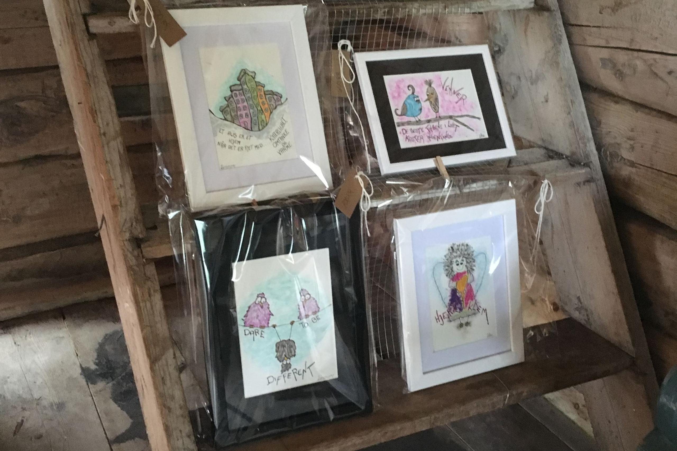Prestegårdsbutikken (local craft shops)