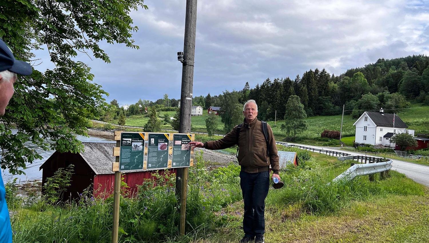 Asbhørn Kalsen v/Inderøy Landhanelsmuseum / Kulturminnevandringen Selsethvika/Venneshamn