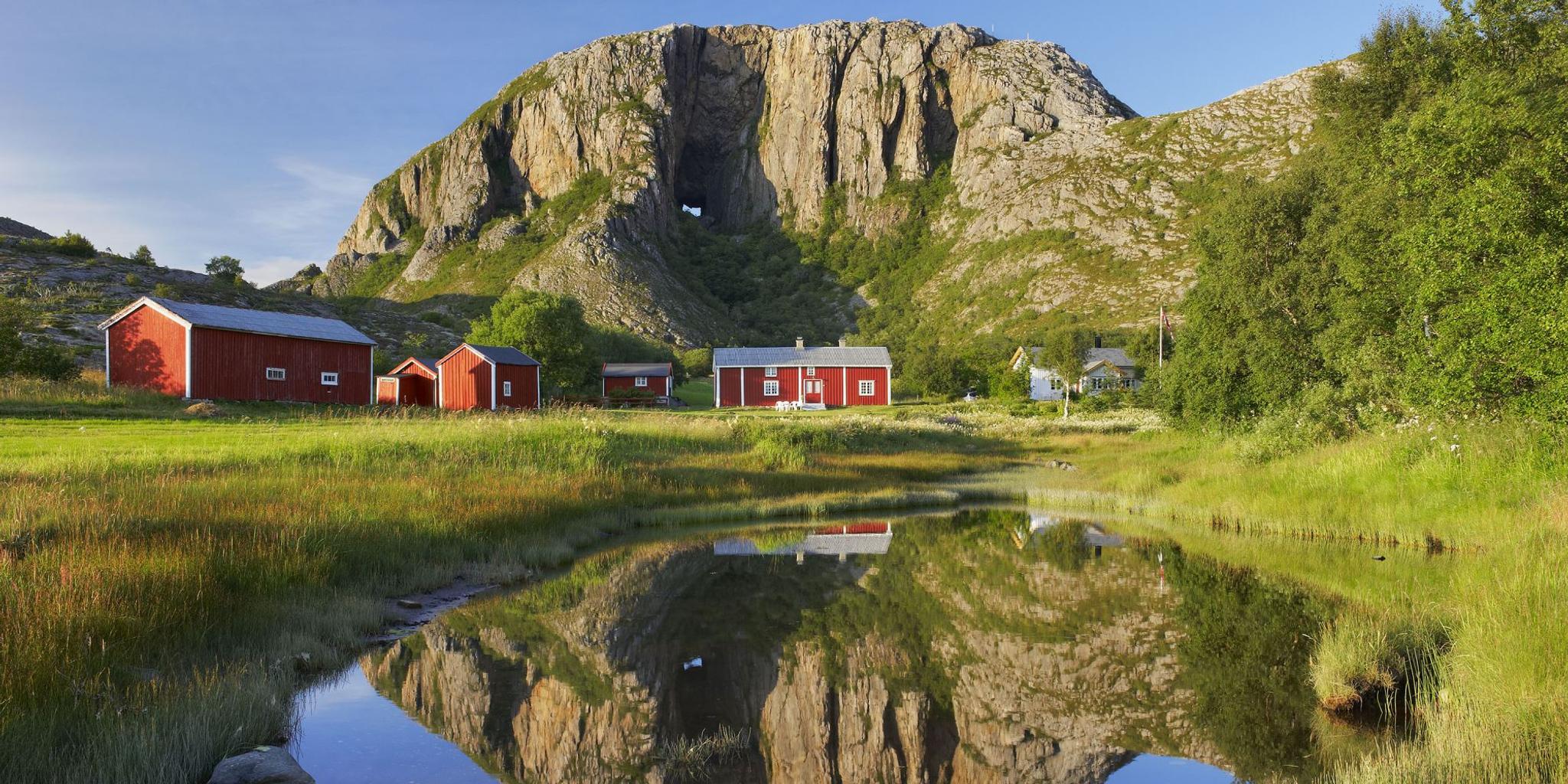 Torghatten mountain walk
