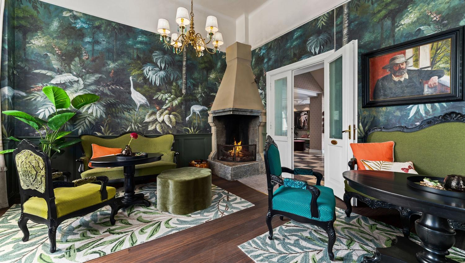 Lounge at Hotel Breiseth
