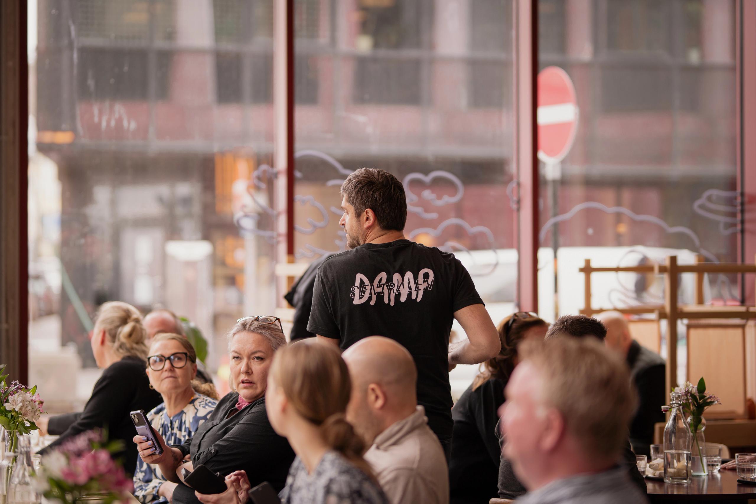 Dampsentralen – Come for the food, stay for the mood!