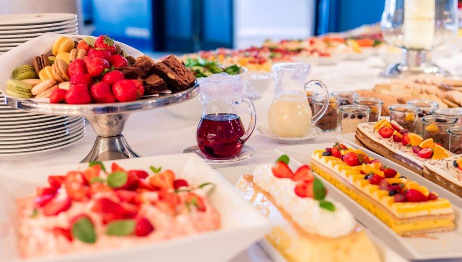 Dessert buffet